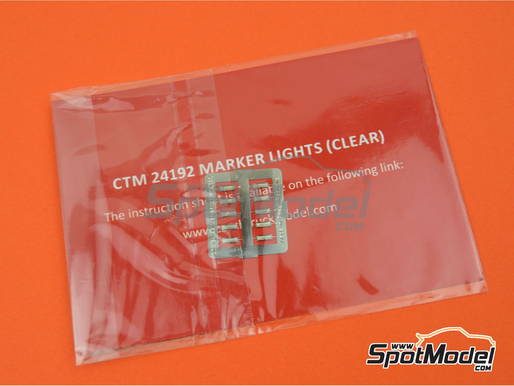 Image 6: Luces de posición transparentes | Luces en escala 1/24 fabricado por Czech Truck Model (ref. CTM24192)