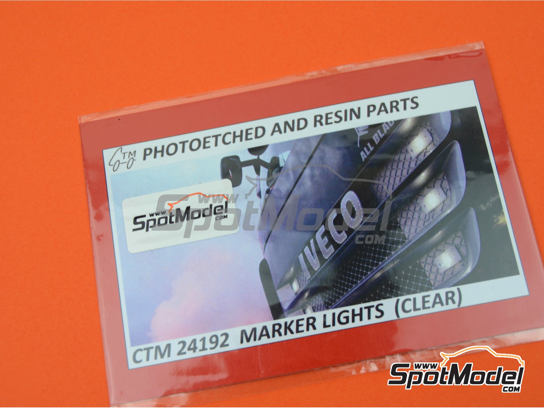 Image 7: Luces de posición transparentes | Luces en escala 1/24 fabricado por Czech Truck Model (ref. CTM24192)