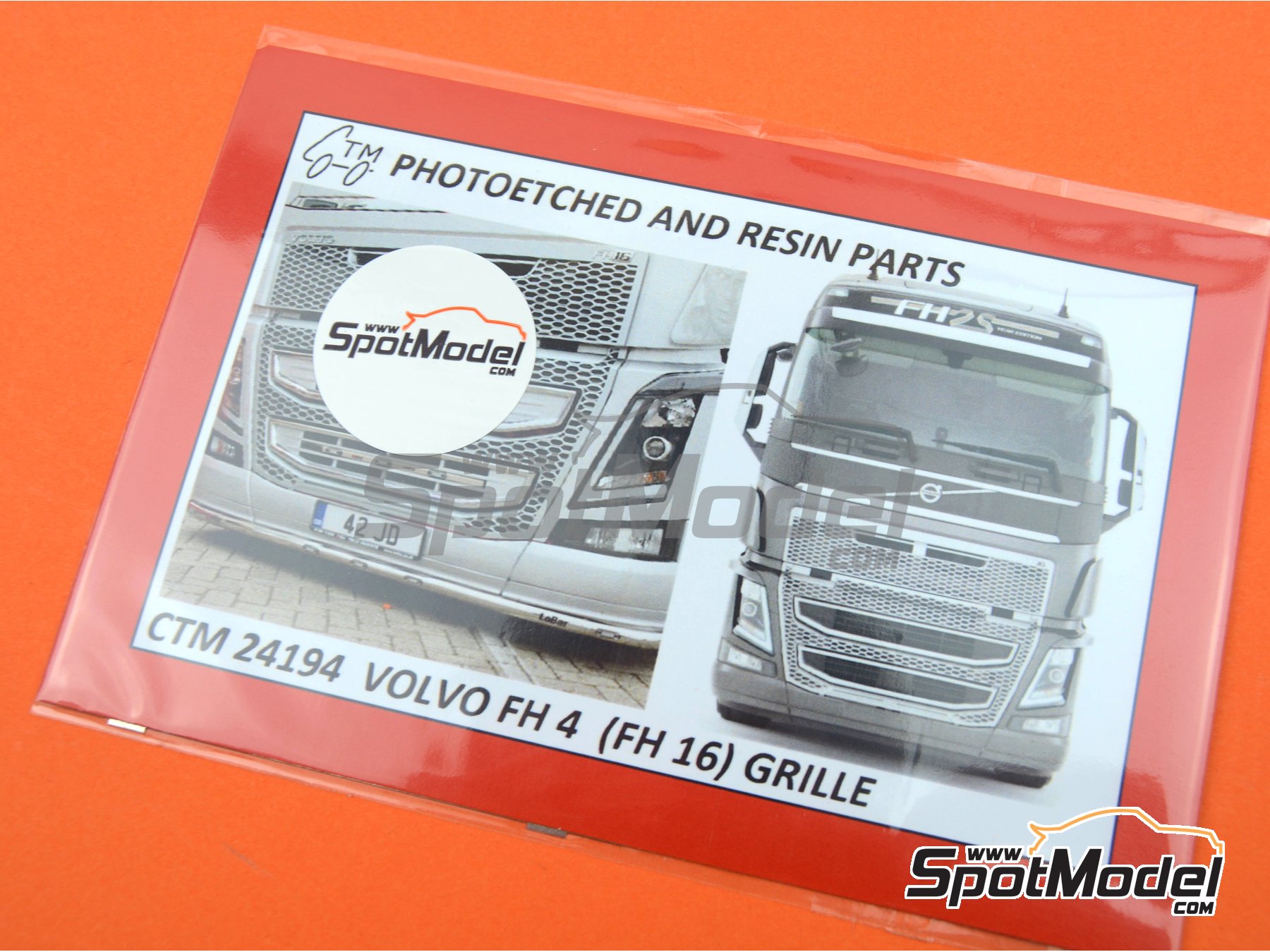 Image 7: Rejilla del Volvo FH16 para el Volvo FH4 | Set de mejora y detallado en escala 1/24 fabricado por Czech Truck Model (ref. CTM24194)