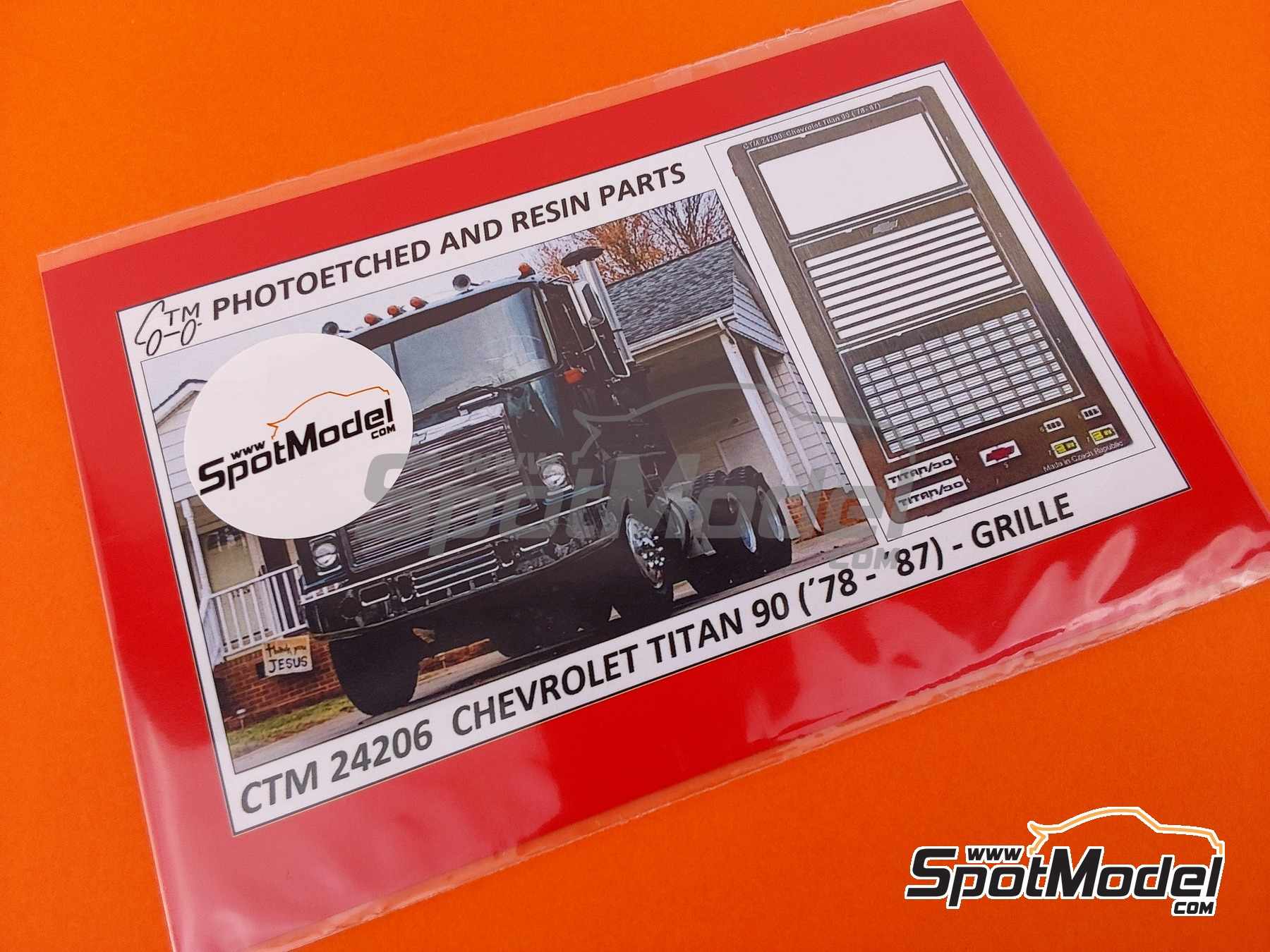 Image 4: Chevrolet Titan 90 -  1978-1987 | Detail up set in 1/25 scale manufactured by Czech Truck Model (ref.&nbsp;CTM24206)