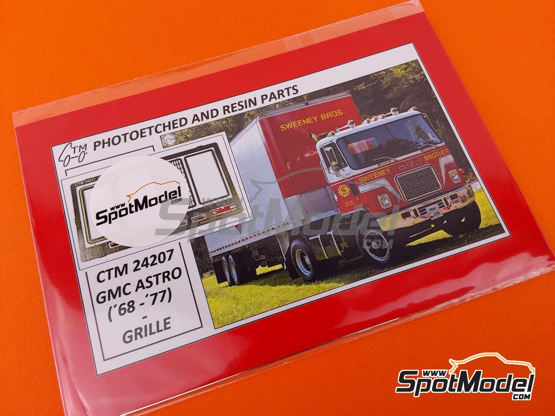 Image 4: GMC Astro 95 -  1968-1977 | Detail up set in 1/25 scale manufactured by Czech Truck Model (ref. CTM24207)