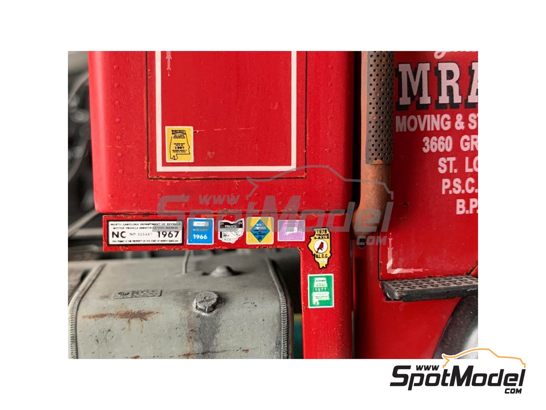 Image 3: Distintivos de repostaje | Logotipos en escala 1/24 fabricado por Czech Truck Model (ref. CTM24217)