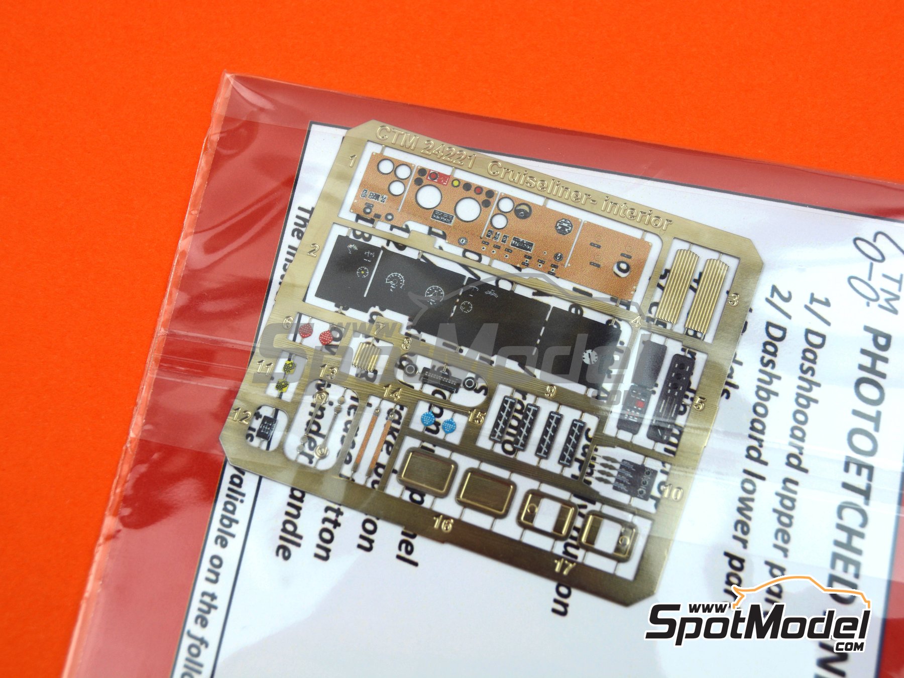 Image 5: Mack Cruiseliner | Salpicadero en escala&nbsp;1/25 fabricado por Czech Truck Model (ref.&nbsp;CTM24221)