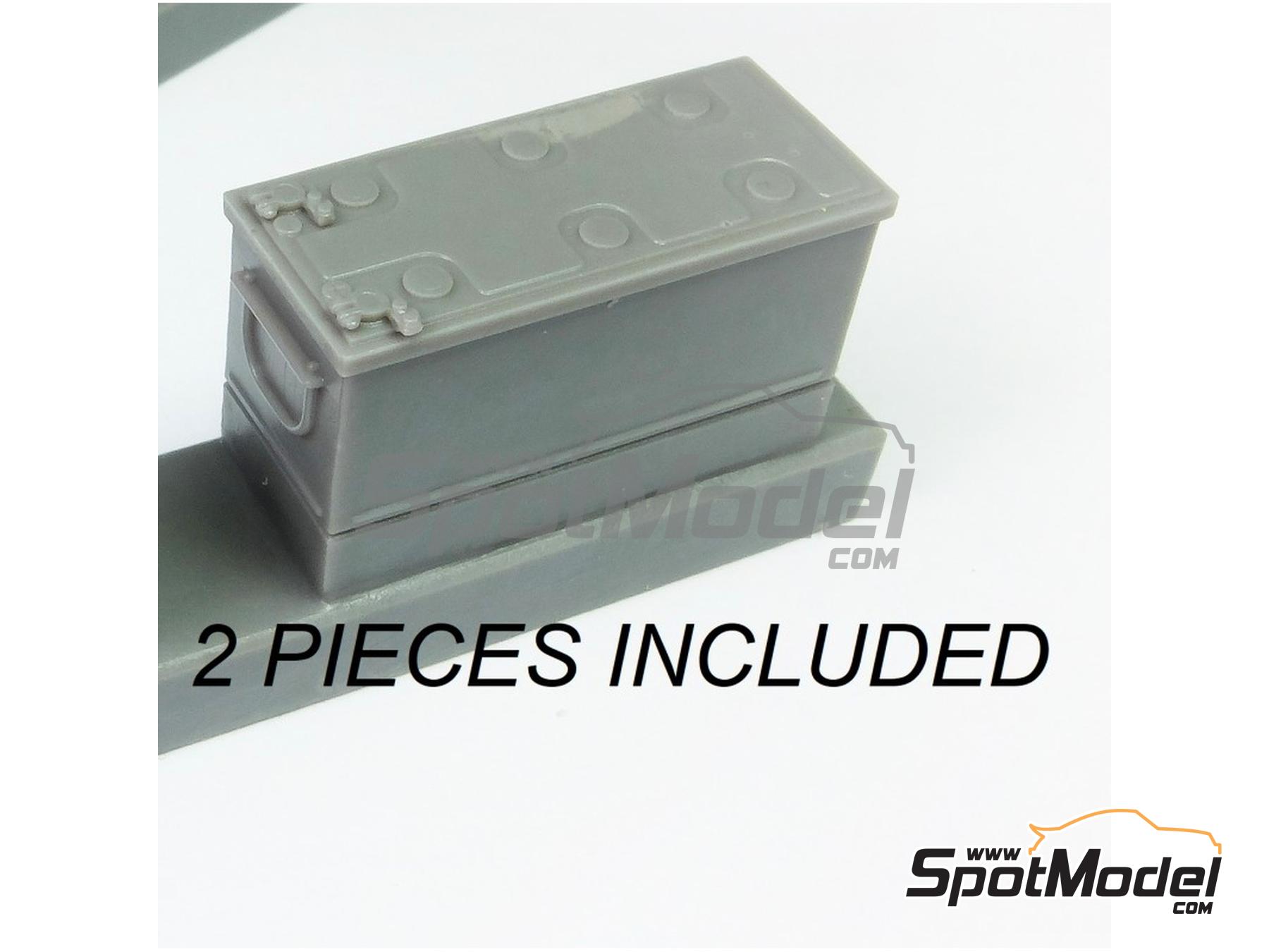 Image 2: Bateria de 24 voltios para camiones europeos | Detalle en escala 1/24 fabricado por Czech Truck Model (ref. CTM24237)