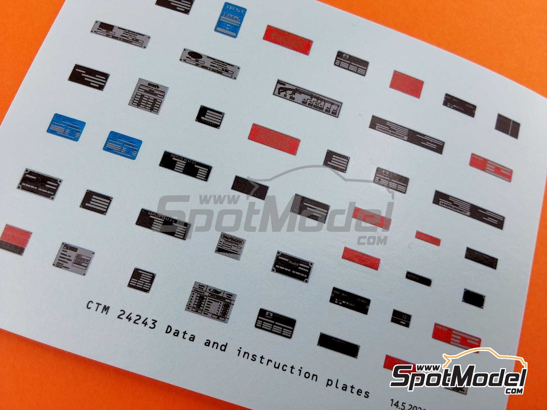 Image 6: Data and instruction plates | Decals in 1/24 scale manufactured by Czech Truck Model (ref.&nbsp;CTM24243)