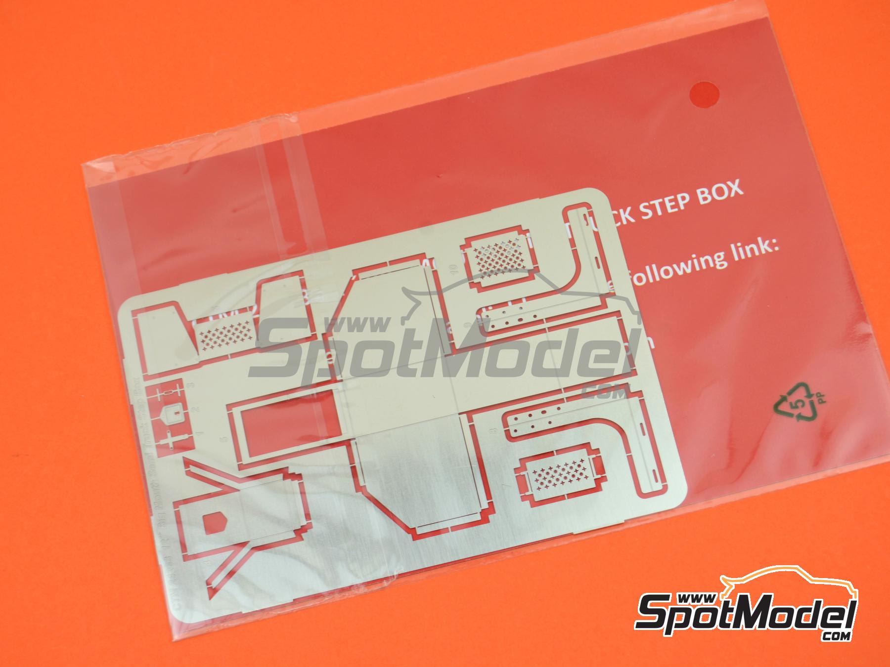 Image 8: 12 inches Big Mouth Semi Truck Step Box | Detail in 1/24 scale manufactured by Czech Truck Model (ref.&nbsp;CTM24263, also 24263)