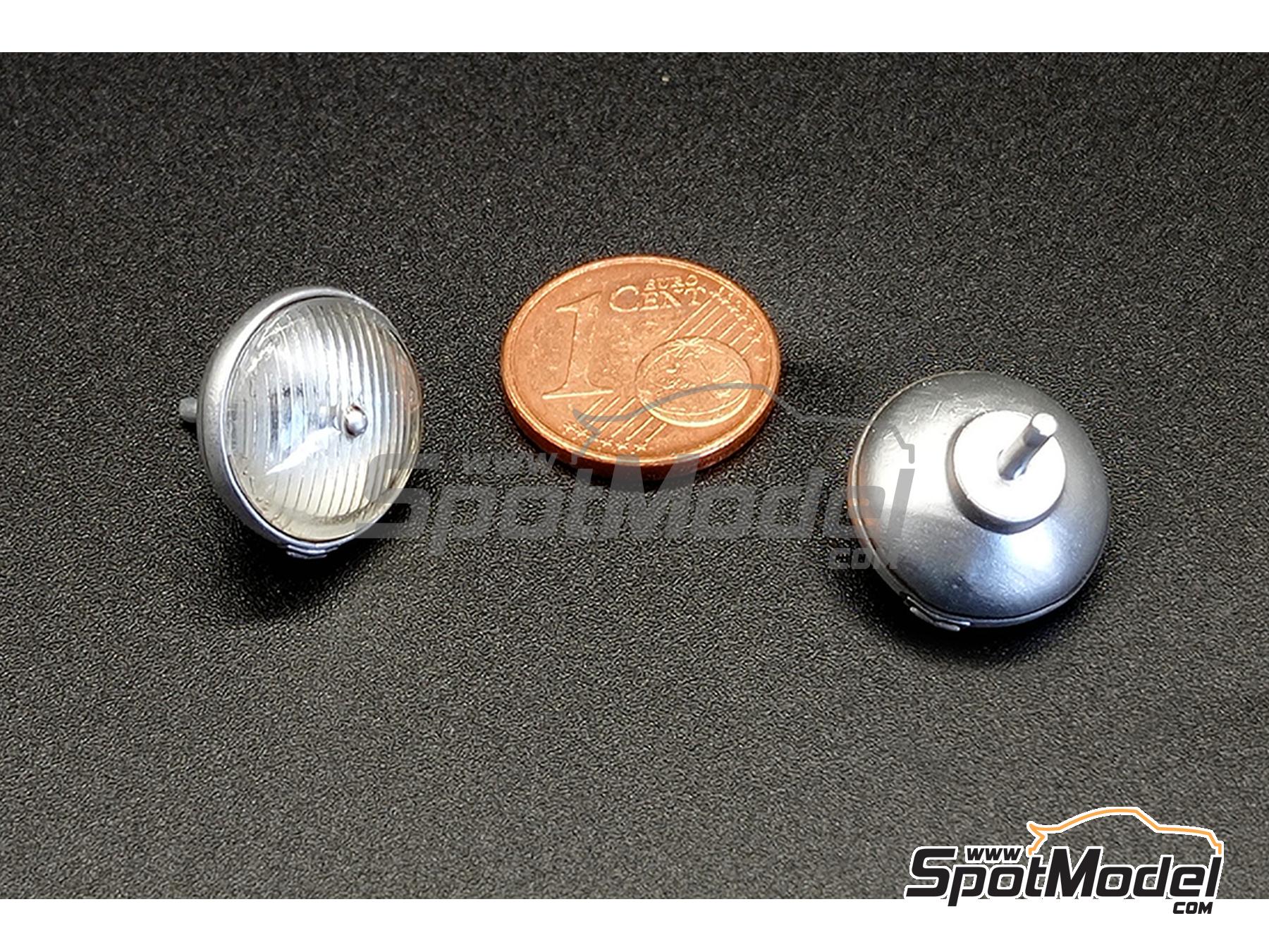 Image 3: Faros cuneteros Lucas de 7 pulgadas con anclaje trasero | Luces en escala&nbsp;1/12 fabricado por D.A.B. Models (ref.&nbsp;DAB12-010)