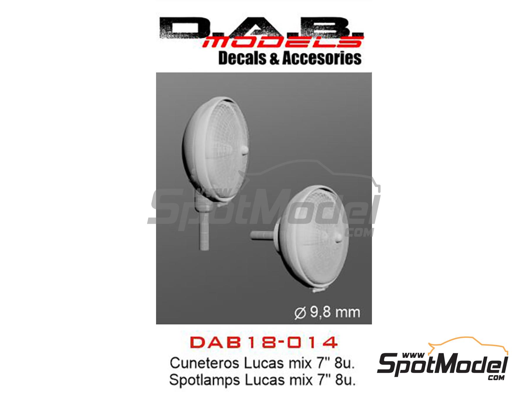 Image 2: Faros cuneteros Lucas de 7 pulgadas | Luces en escala&nbsp;1/18 fabricado por D.A.B. Models (ref.&nbsp;DAB18-014)