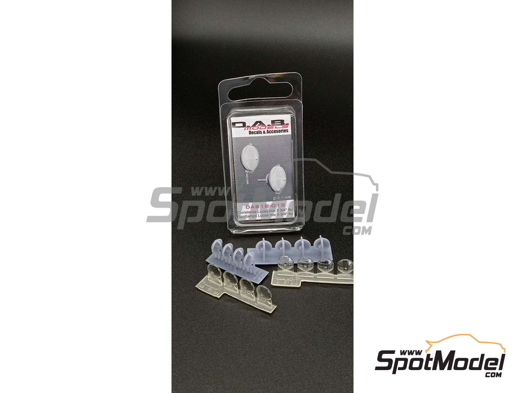 Image 2: Set de Faros cuneteros Lucas de 5 3/4 pulgadas | Luces en escala 1/18 fabricado por D.A.B. Models (ref. DAB18-015)