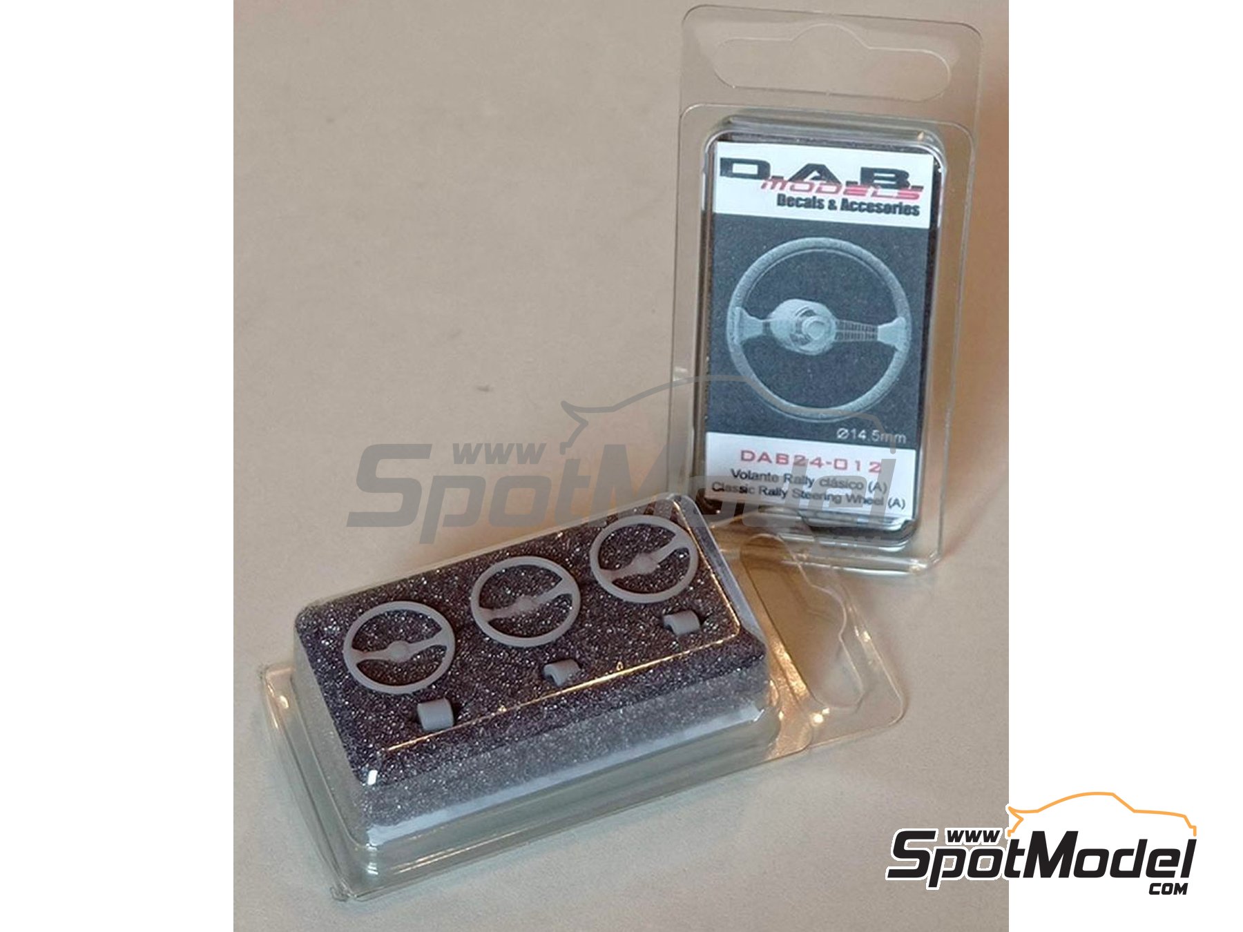 Image 2: Classic rally steering wheel - Type A | Steering wheel in 1/24 scale manufactured by D.A.B. Models (ref.&nbsp;DAB24-012)