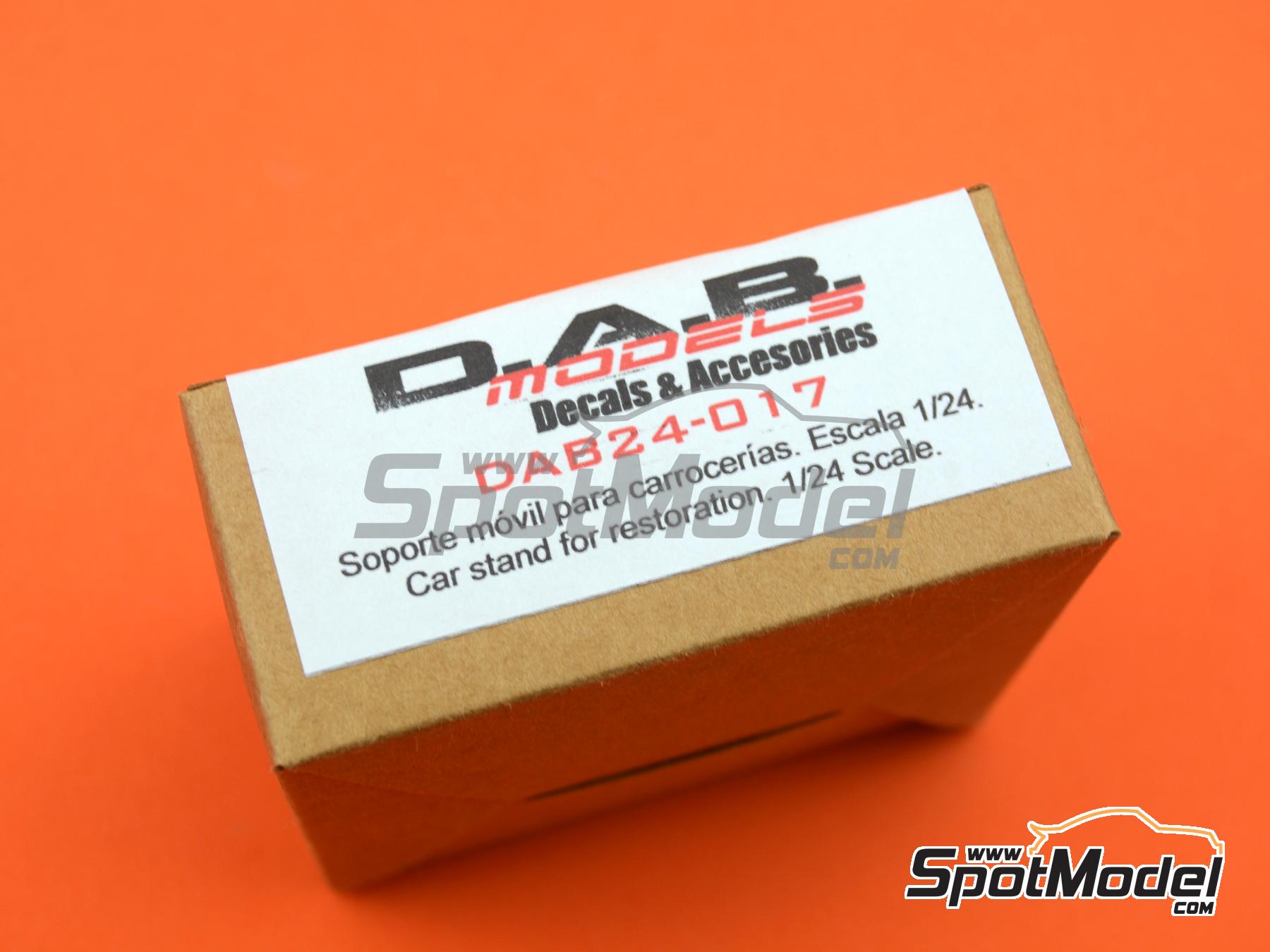 Image 12: Car stand for restoration | Detail in 1/24 scale manufactured by D.A.B. Models (ref.&nbsp;DAB24-017)