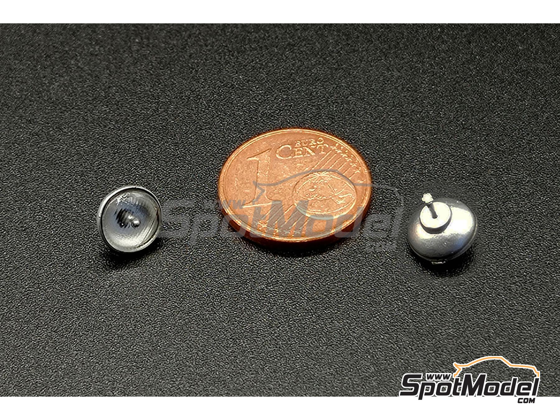 Image 3: Faros cuneteros Lucas de 7 pulgadas con anclaje trasero | Luces en escala&nbsp;1/24 fabricado por D.A.B. Models (ref.&nbsp;DAB24-026)