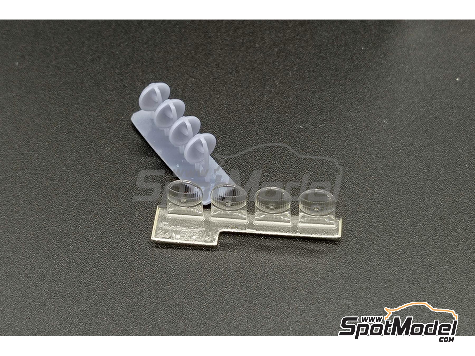 Image 3: Faros cuneteros Lucas de 5 3/4 pulgadas con anclaje inferior | Luces en escala&nbsp;1/24 fabricado por D.A.B. Models (ref.&nbsp;DAB24-027)