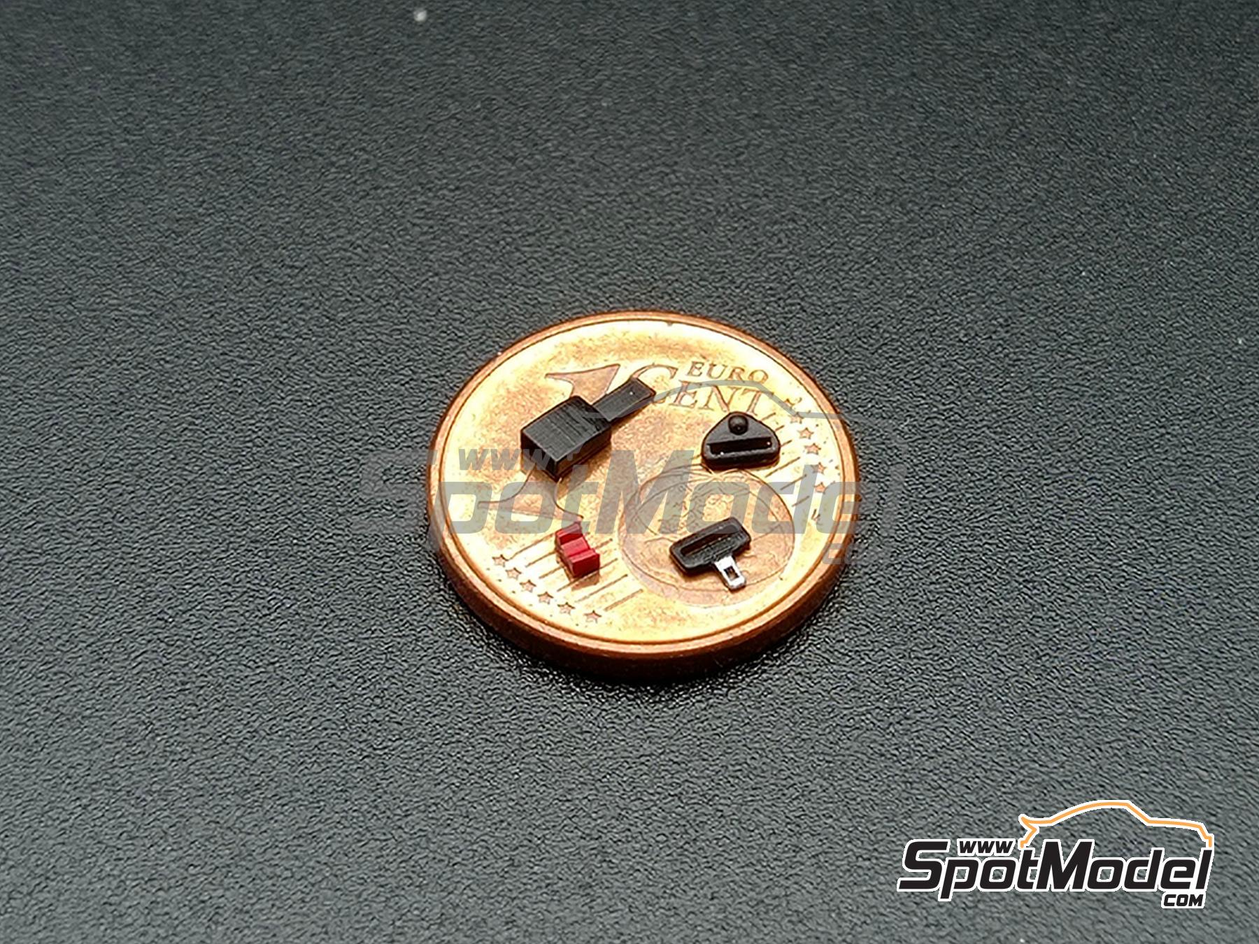 Image 6: Road cars seatbelts | Seatbelts in 1/24 scale manufactured by D.A.B. Models (ref. DAB24-039)