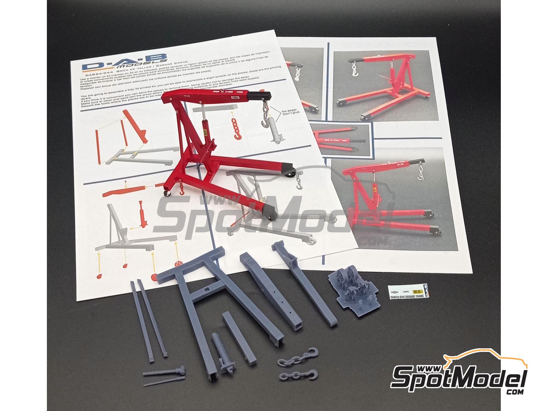 Image 2: Workshop crane | Scale model kit in 1/24 scale manufactured by D.A.B. Models (ref. DAB24-044)
