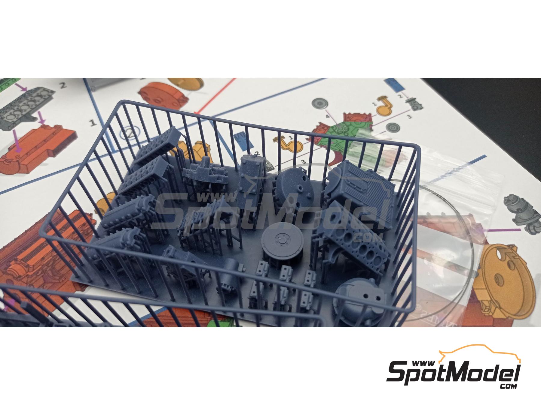 Image 9: Ferrari Colombo V12 3.3L | Engine in 1/24 scale manufactured by D.A.B. Models (ref.&nbsp;DAB24-046)