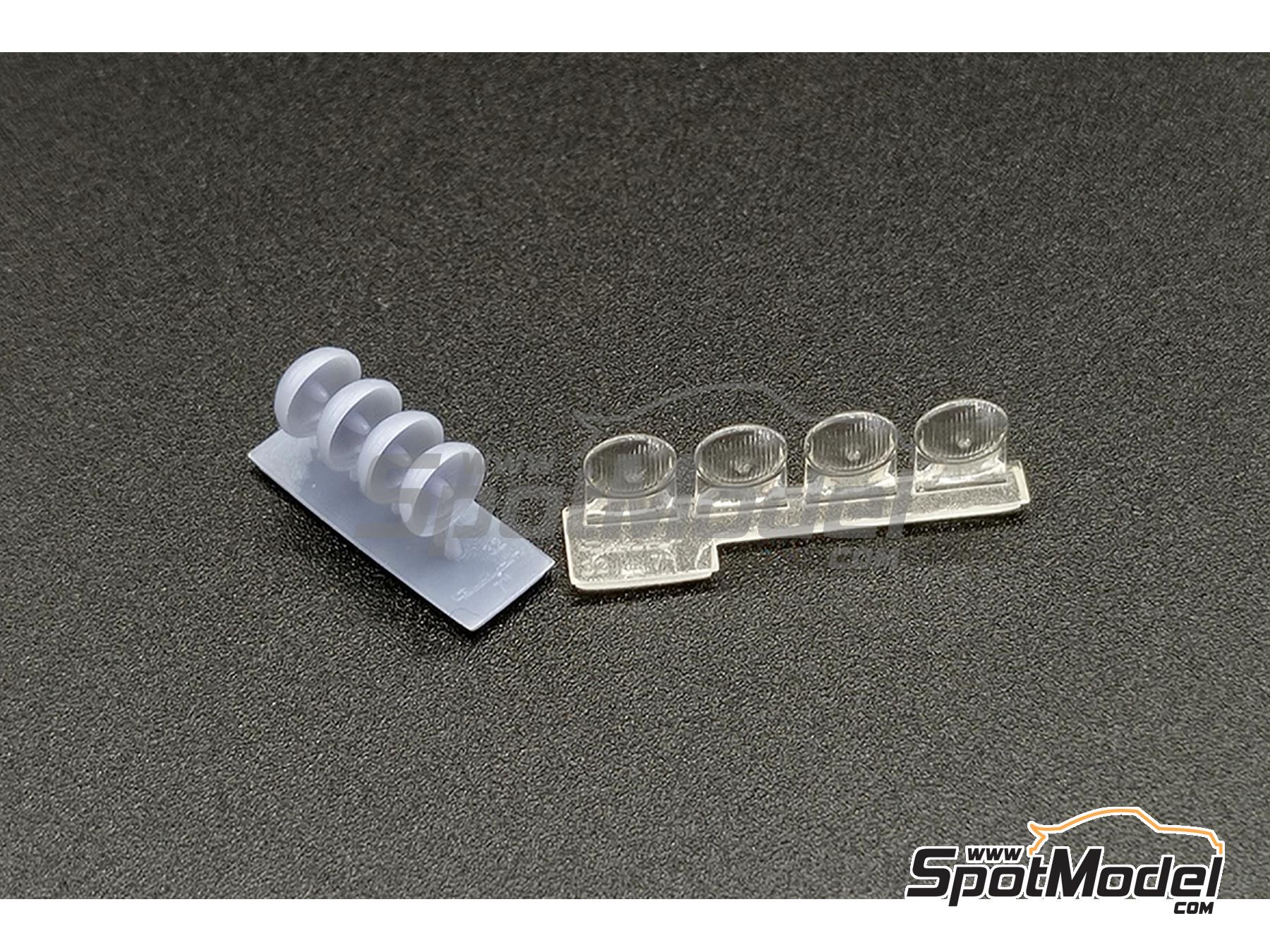 Image 3: Faros cuneteros Lucas de 7 pulgadas con anclaje inferior | Luces en escala&nbsp;1/32 fabricado por D.A.B. Models (ref.&nbsp;DAB32-009)