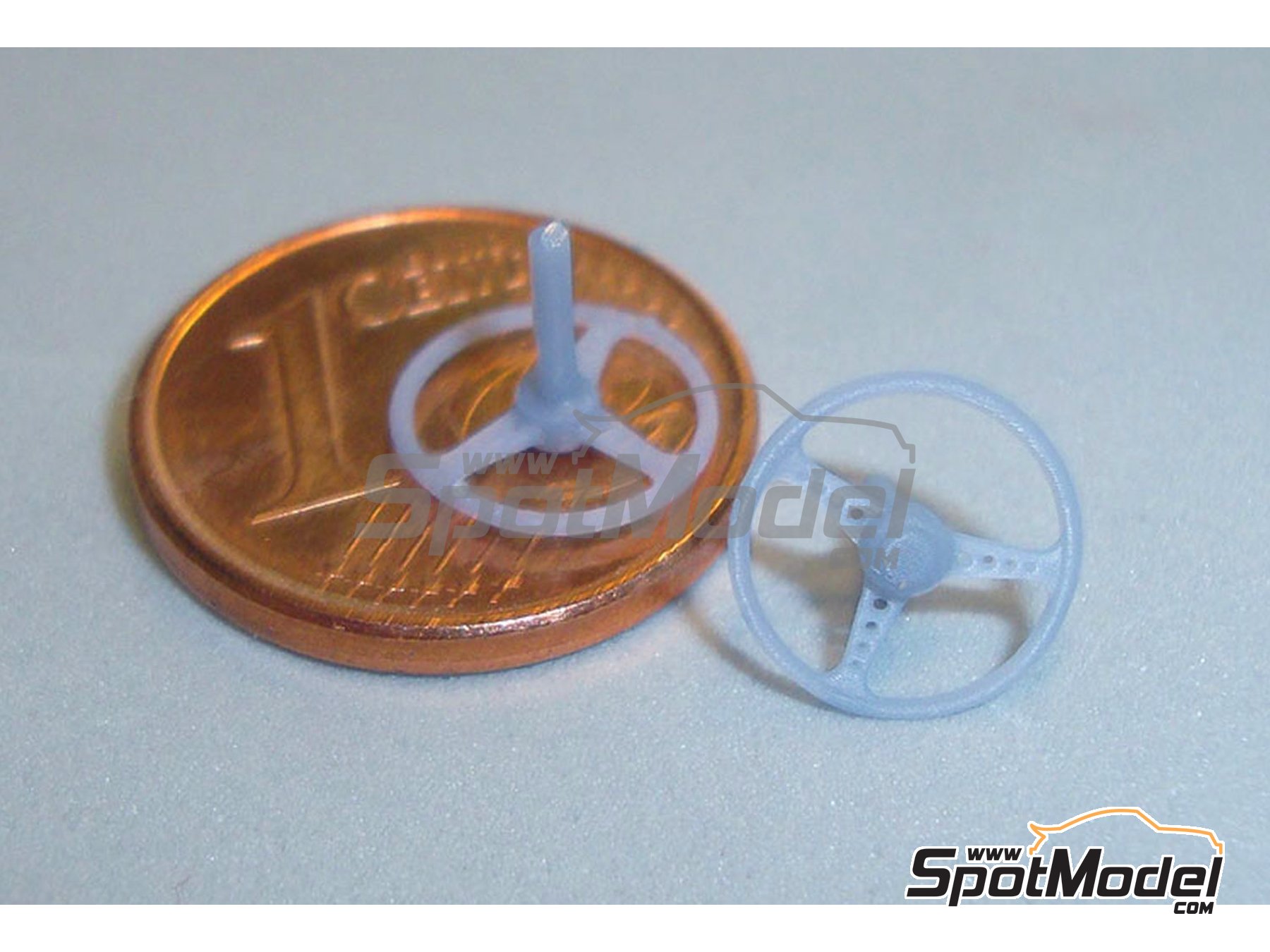 Image 2: Volante clásico de GT - Tipo A | Volante en escala 1/43 fabricado por D.A.B. Models (ref. DAB43-008)