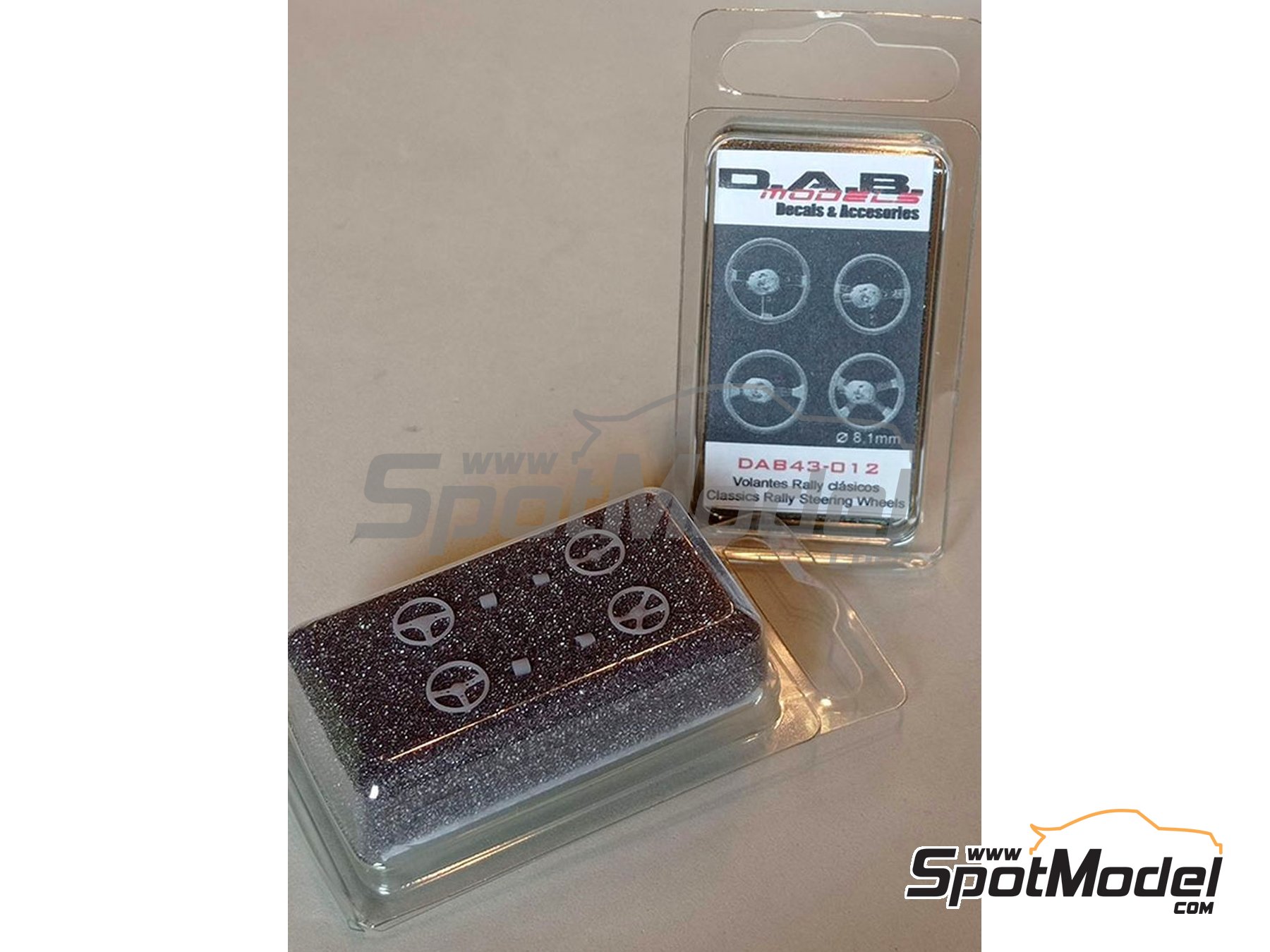 Image 1: Volante cl&aacute;sico de rally - Tipo A, B, C y D | Volante en escala&nbsp;1/43 fabricado por D.A.B. Models (ref.&nbsp;DAB43-012)