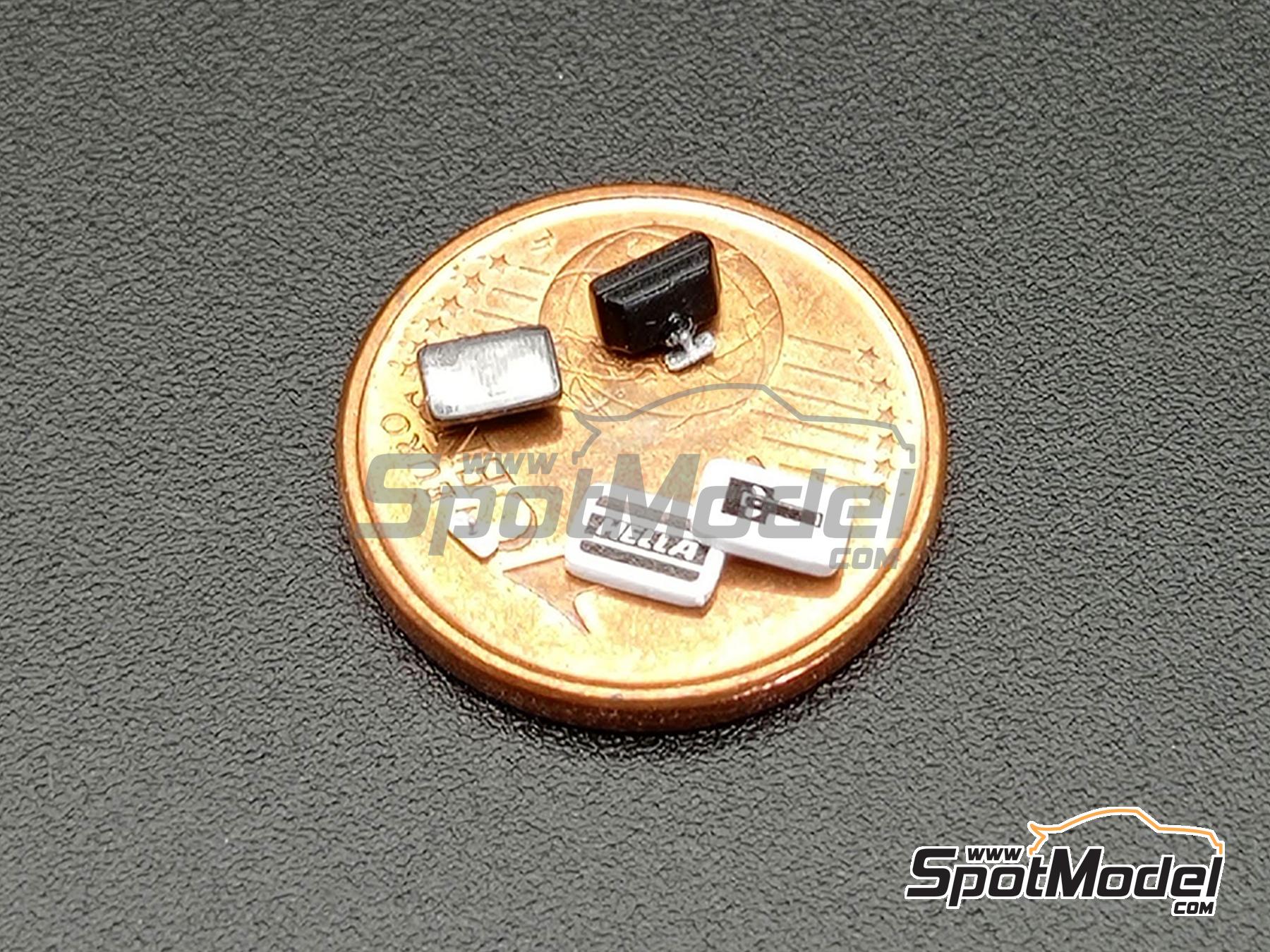 Image 2: Faros cuneteros rectangulares patrocinado por Cibie, Hella, Sev Marchal | Luces en escala 1/43 fabricado por D.A.B. Models (ref. DAB43-038)