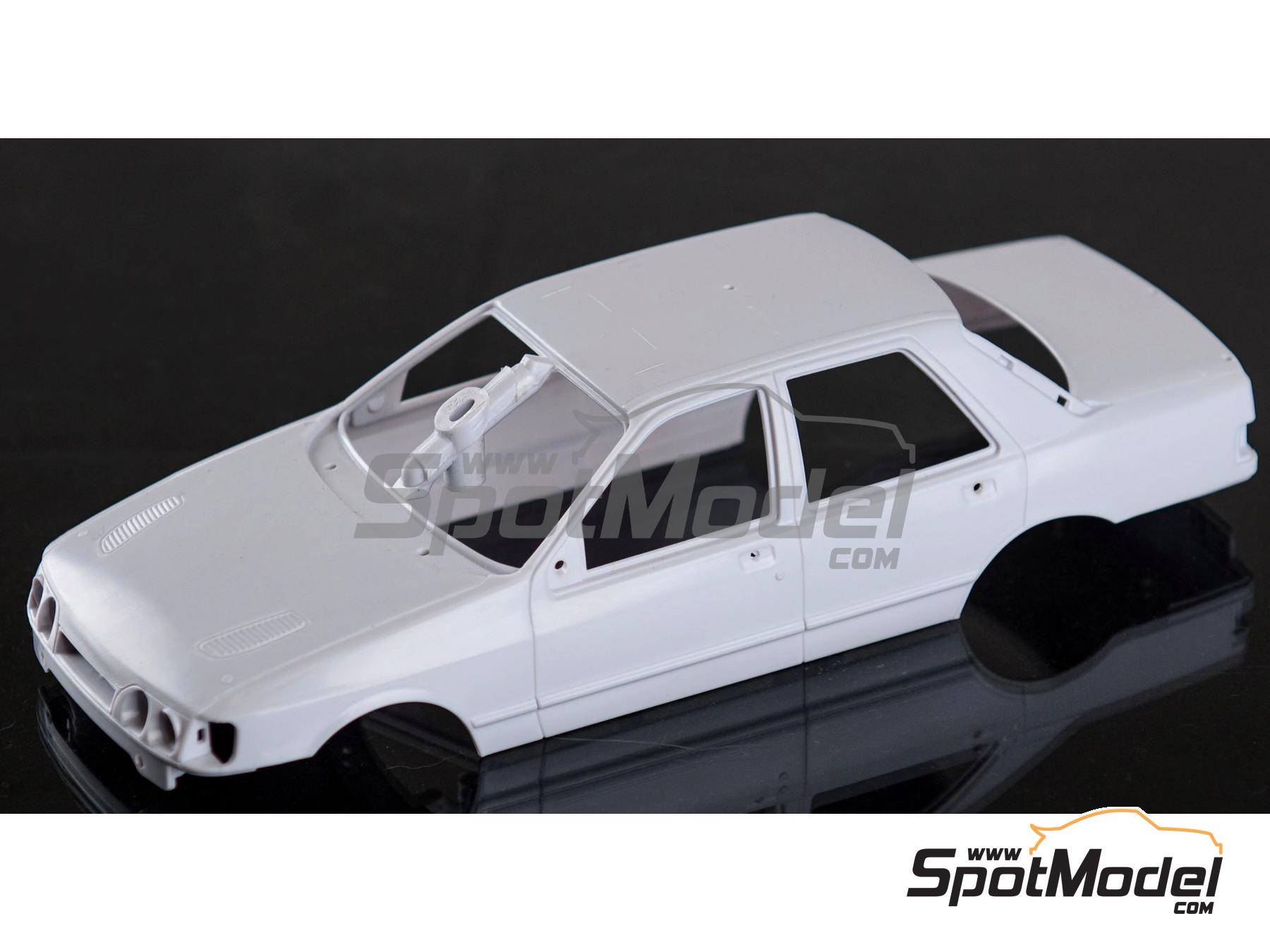 Maqueta para montar coche Ford Sierra Cosworth 4x4 Dmodelkits