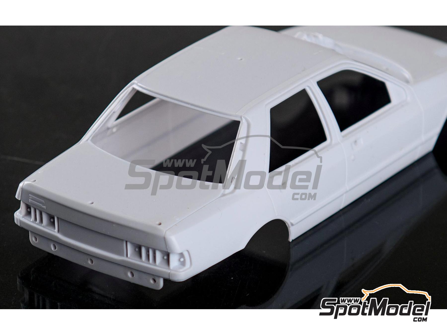 Image 6: Ford Sierra Cosworth 4&times;4 Group A Ford Team sponsored by Q8 Oils - Monte Carlo Rally - Rallye Automobile de Monte-Carlo 1991 | Car scale model kit in 1/24 scale manufactured by D.Modelkits (ref.&nbsp;DM-K001, also 5600627796819 and DMK-001)
