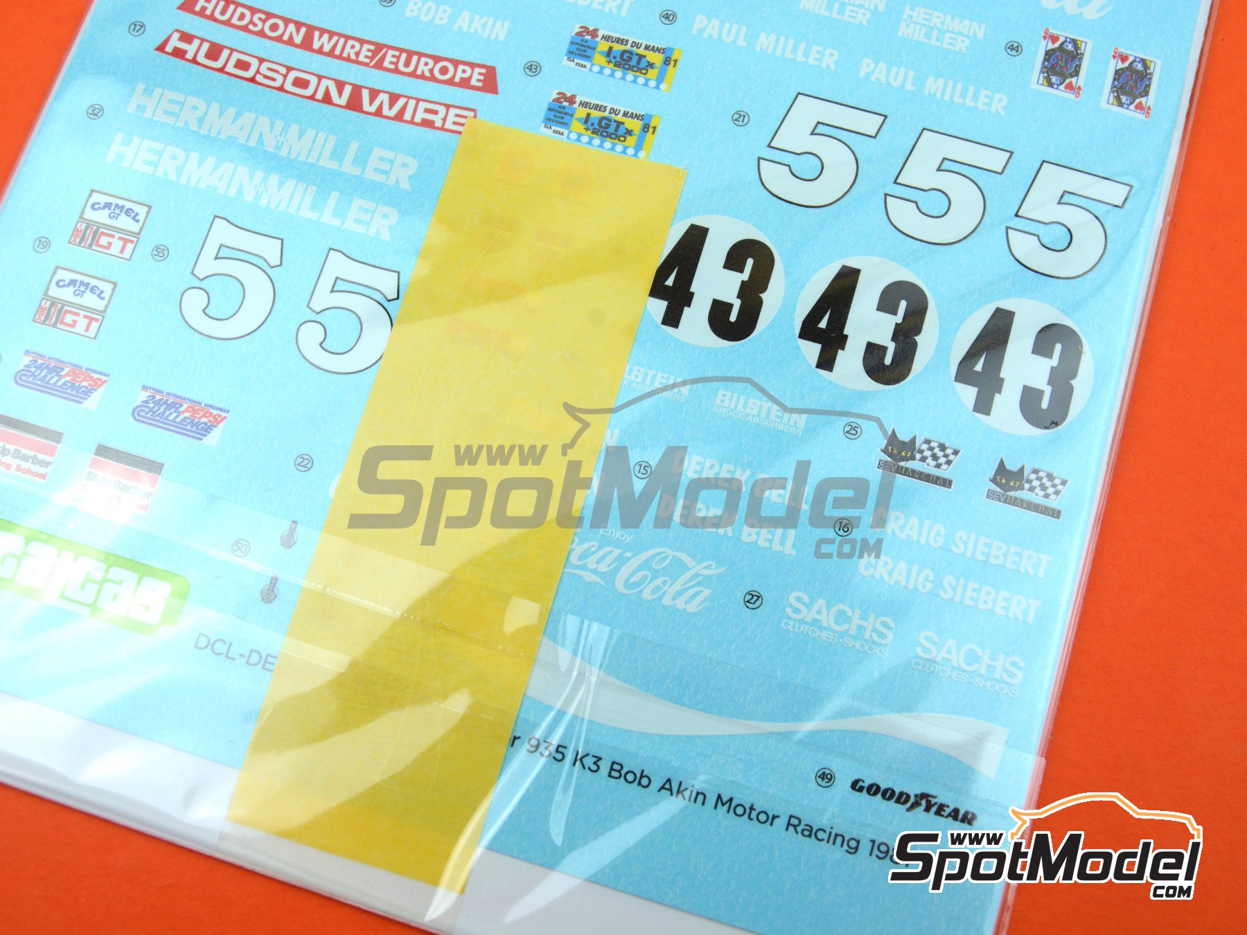 Image 18: Porsche Kremer 935 K3 Equipo Bob Akin Motor Racing patrocinado por Coca Cola - 12 Horas de Sebring, 24 Horas de Daytona, 24 Horas de Le Mans, IMSA 1981 | Decoración en escala 1/24 fabricado por Decalcas (ref. DCL-DEC037)