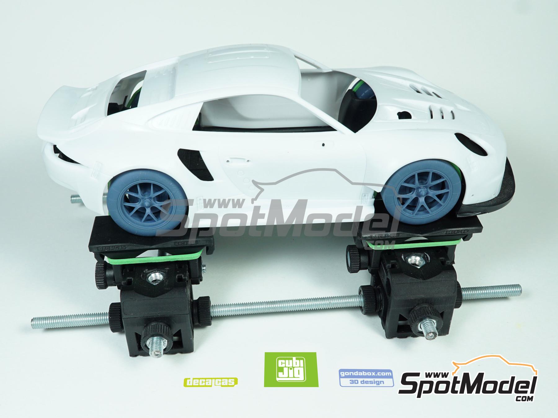 Image 4: Car CubiJig | Hobby tool in 1/24 scale manufactured by Decalcas (ref.&nbsp;DCL-JIG001)