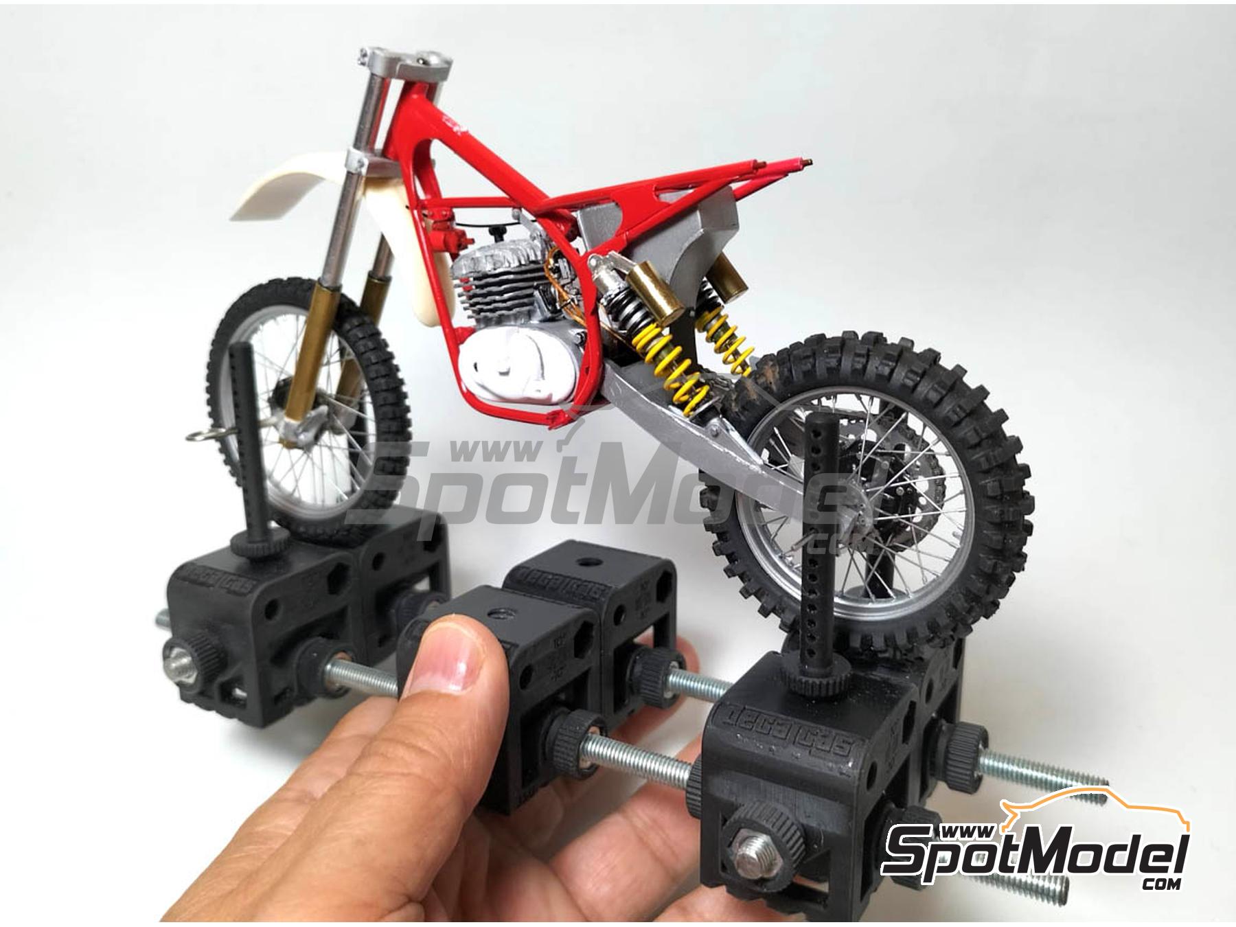 Image 14: Bike CubiJig | Herramienta de modelismo en escala&nbsp;1/12 fabricado por Decalcas (ref.&nbsp;DCL-JIG002)