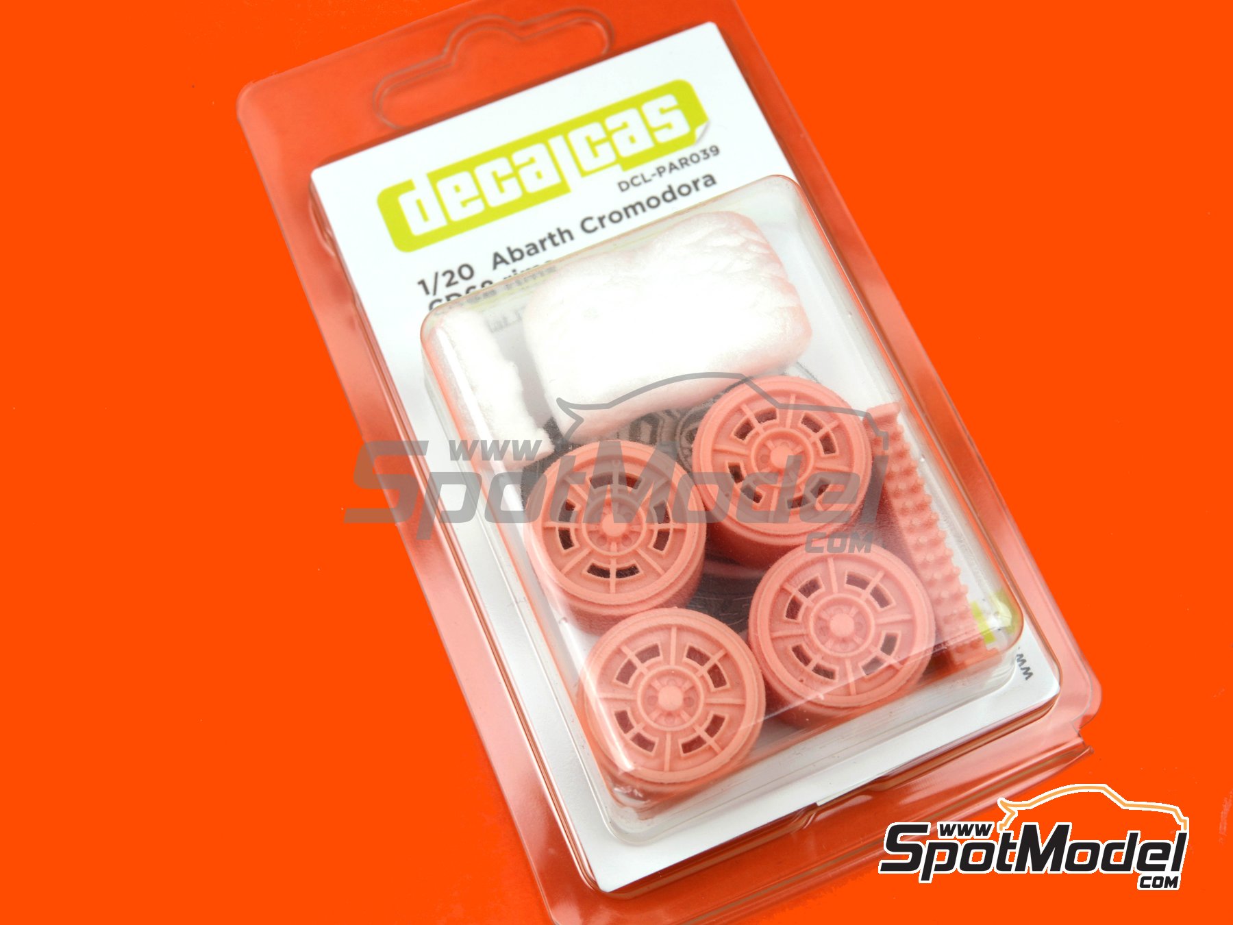 Image 10: Abarth Cromodora CD68 | Set de llantas y neum&aacute;ticos en escala&nbsp;1/20 fabricado por Decalcas (ref.&nbsp;DCL-PAR039)