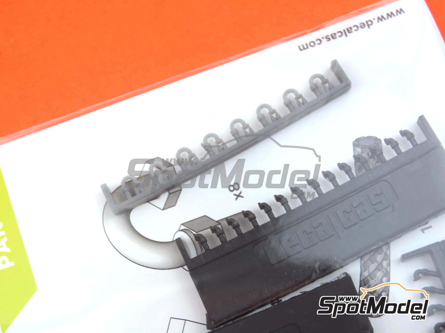 Image 21: 1.2mm Hose joints set 2 | Hose joints in 1/20 scale manufactured by Decalcas (ref.&nbsp;DCL-PAR047, also 4545782076844)