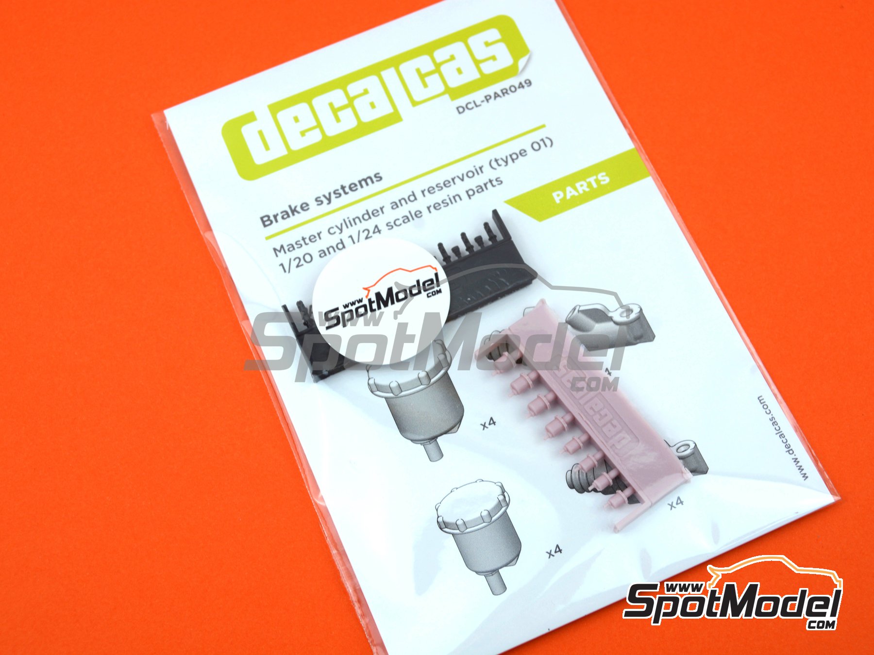 Image 17: Cilindro maestro y dep&oacute;sito de liquido del sistema frenos | Detalle en escala&nbsp;1/24 fabricado por Decalcas (ref.&nbsp;DCL-PAR049)