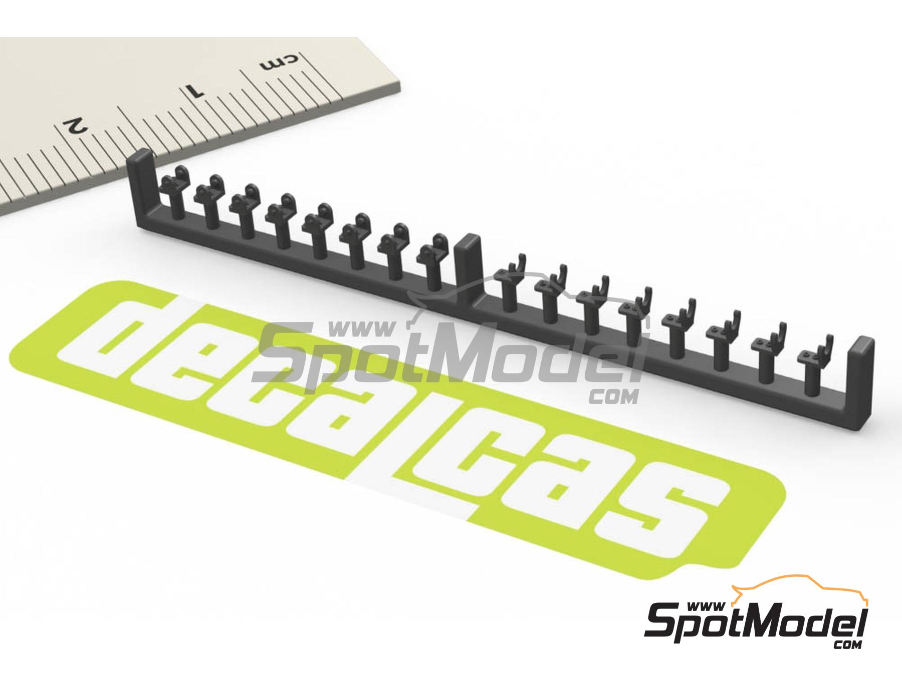 Image 7: Large Rubber bonnet hooks - Type 1 | Bonnet pins in 1/24 scale manufactured by Decalcas (ref.&nbsp;DCL-PAR069)