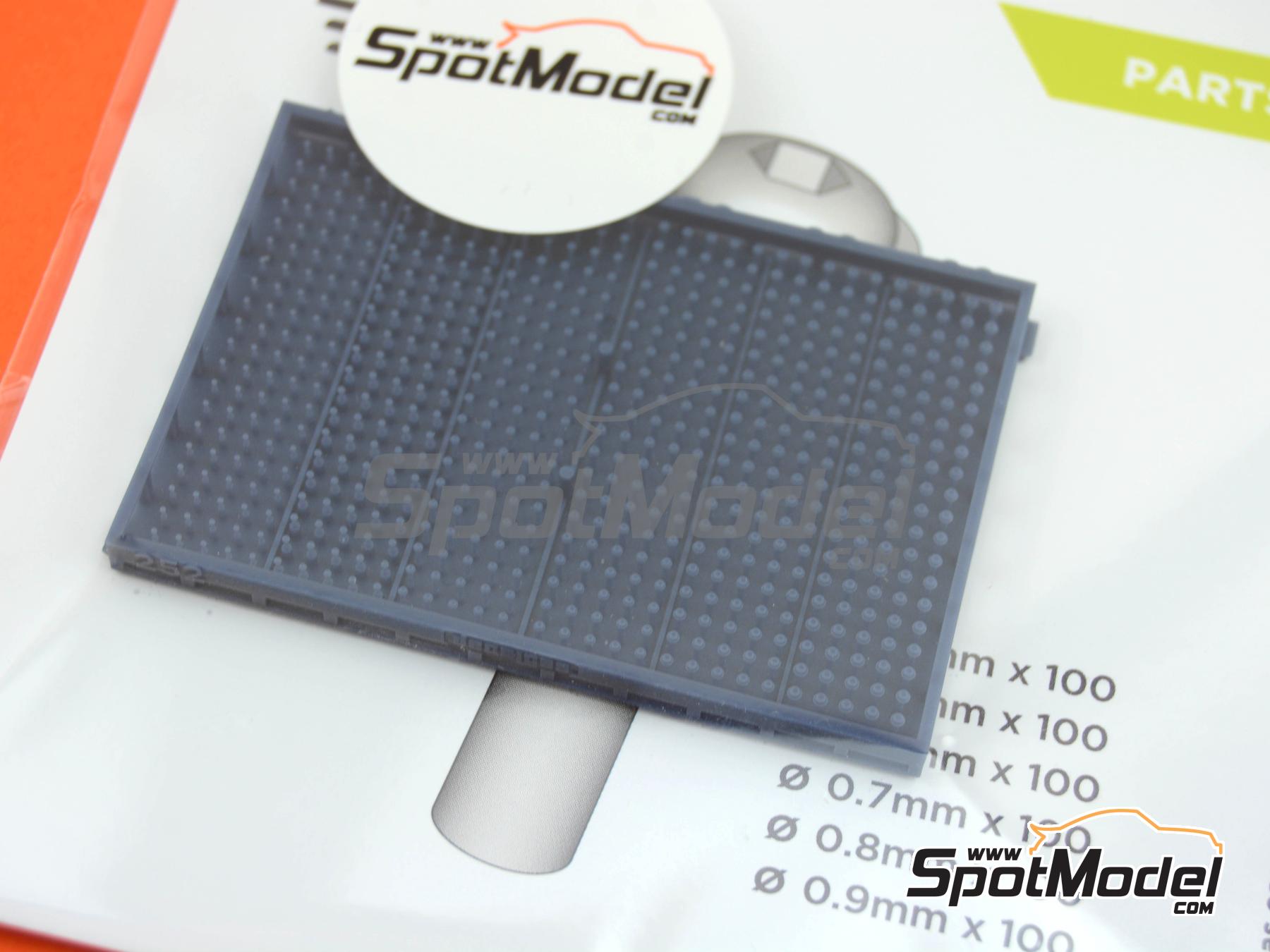 Image 6: Tornillos Allen de cabeza redonda de di&aacute;metros 0,4mm, 0,5mm, 0,6mm, 0,7mm, 0,8mm y 0,9mm | Remaches fabricado por Decalcas (ref.&nbsp;DCL-PAR074)