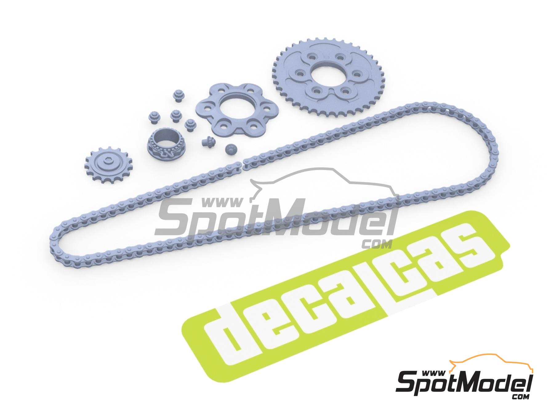 Image 8: Ducati Superleggera V4 | Chain set in 1/12 scale manufactured by Decalcas (ref.&nbsp;DCL-PAR083)