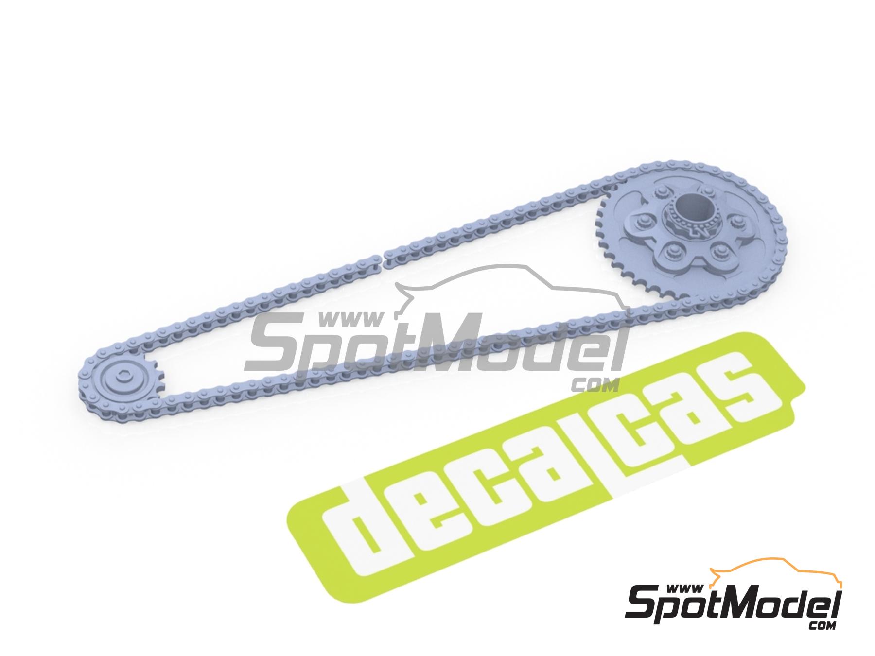 Image 9: Ducati Superleggera V4 | Chain set in 1/12 scale manufactured by Decalcas (ref.&nbsp;DCL-PAR083)