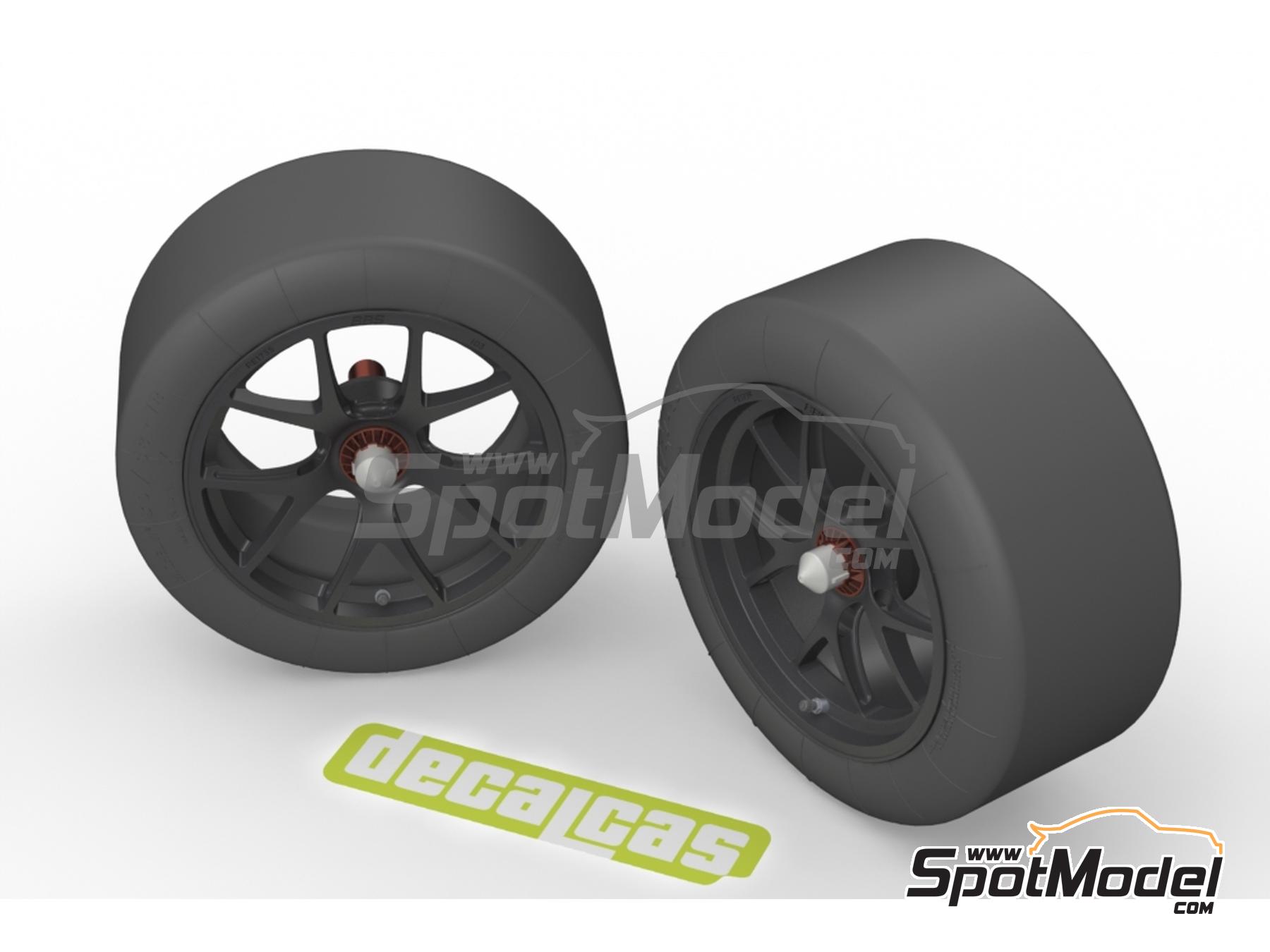 Image 1: Porsche 911 991 GT3 RSR | Set de llantas y neumáticos en escala 1/24 fabricado por Decalcas (ref. DCL-PAR094)