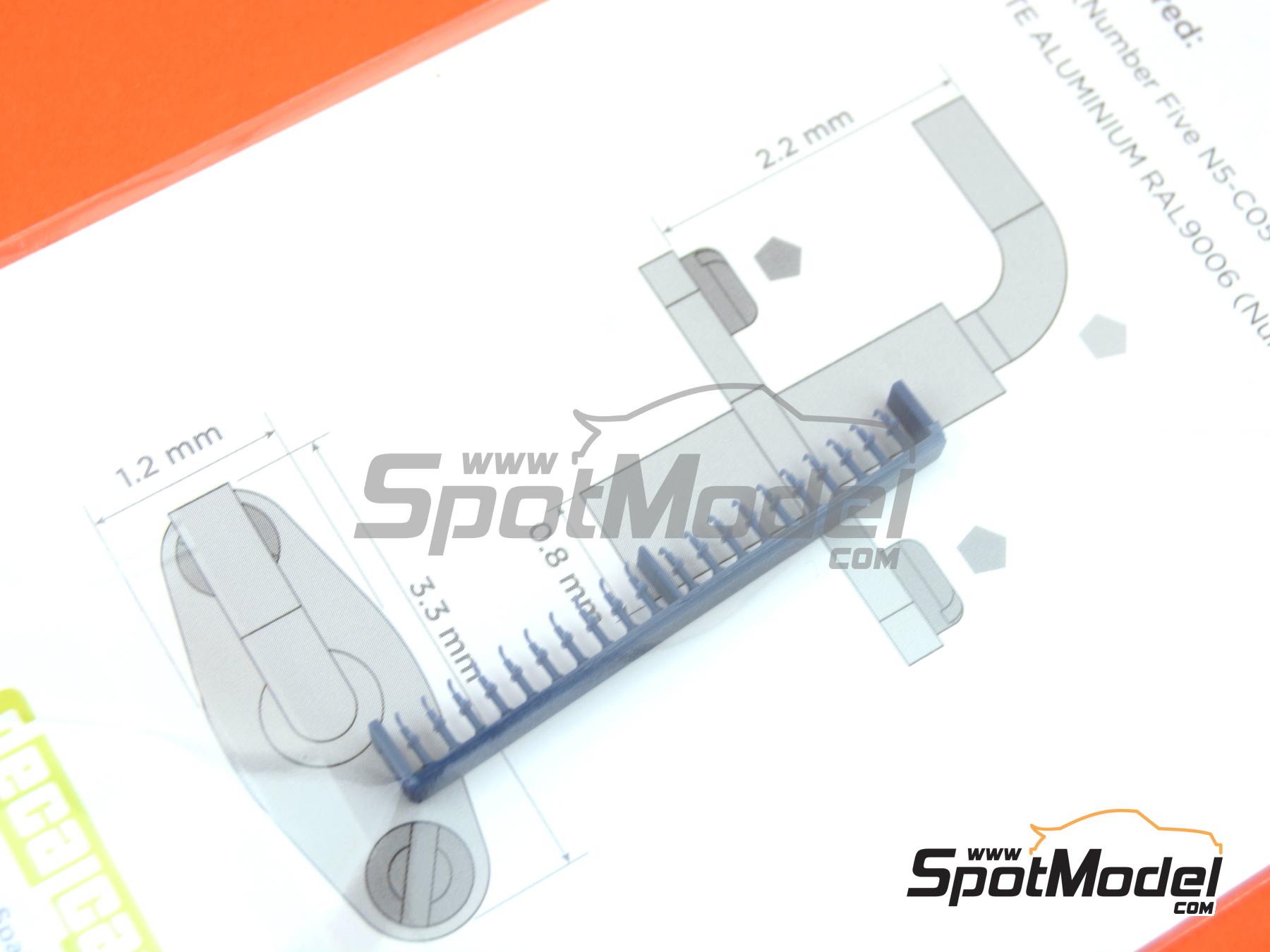 Image 11: Llave de palanca de corte eléctrico de batería - Tipo 3 | Detalle en escala 1/24 fabricado por Decalcas (ref. DCL-PAR119)