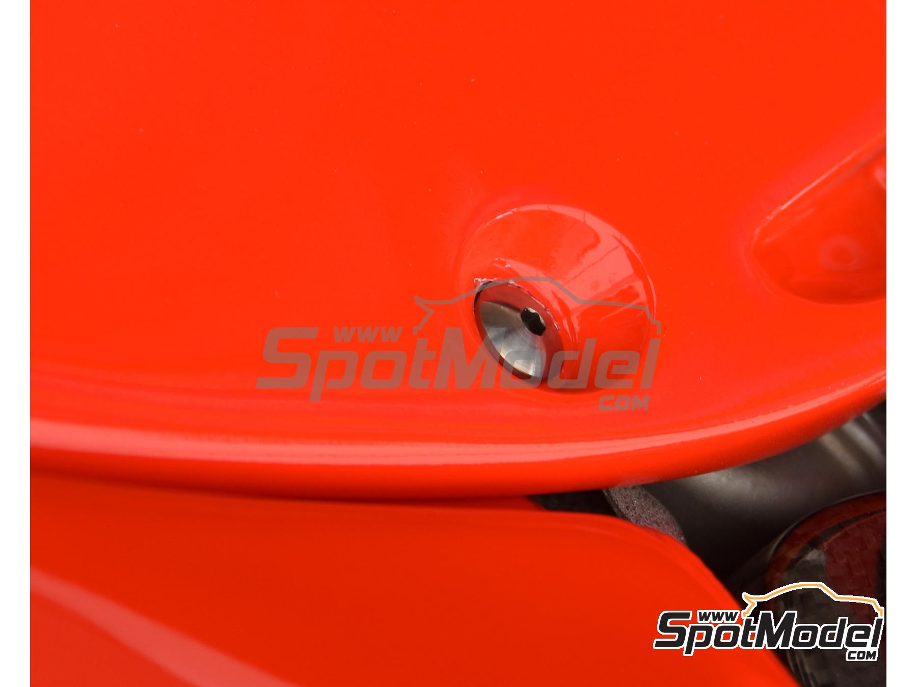 Image 7: Cabezas de tornillos redondos anchos con ranura hexagonal - Fairing screws hex socket head 1.75 - 2.5 mm | Tornillos fabricado por Decalcas (ref.&nbsp;DCL-PAR146)