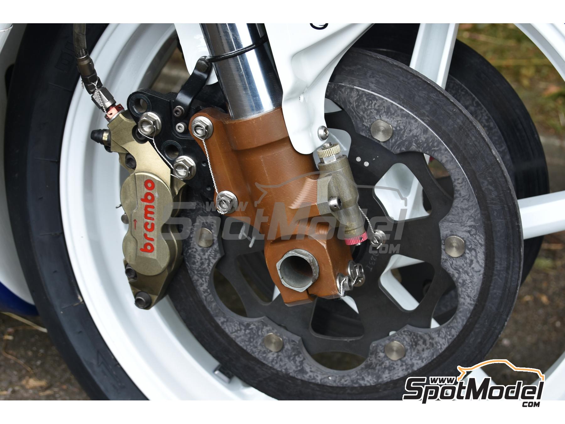 Image 7: Cabeza de tornillo hexagonal con brida estampada y taladro para cable de seguridad - Hexagonal flange bolt drilled 0.7 - 1.2 mm | Tornillos fabricado por Decalcas (ref.&nbsp;DCL-PAR156)