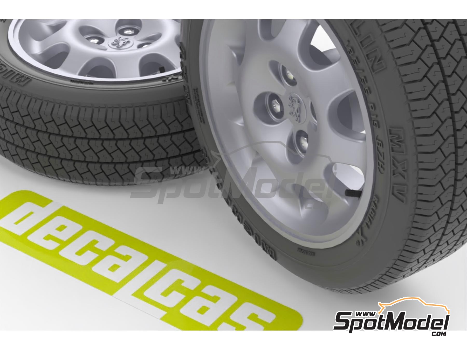 Image 4: Speedline de 15 pulgadas con neum&aacute;ticos Michelin MXV para Peugeot 205 GTI | Set de llantas y neum&aacute;ticos en escala&nbsp;1/24 fabricado por Decalcas (ref.&nbsp;DCL-PAR180)