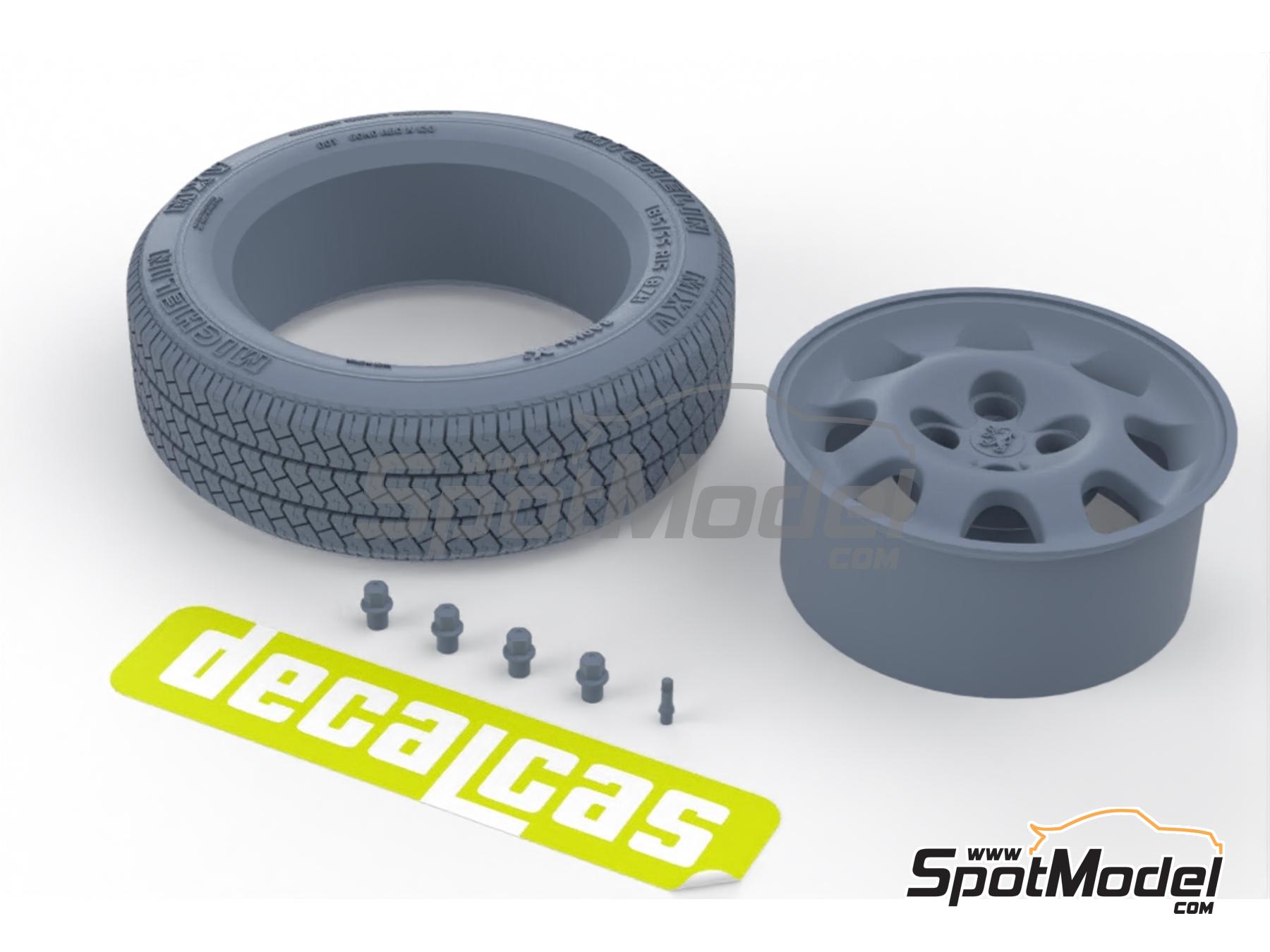 Image 7: Speedline de 15 pulgadas con neum&aacute;ticos Michelin MXV para Peugeot 205 GTI | Set de llantas y neum&aacute;ticos en escala&nbsp;1/24 fabricado por Decalcas (ref.&nbsp;DCL-PAR180)