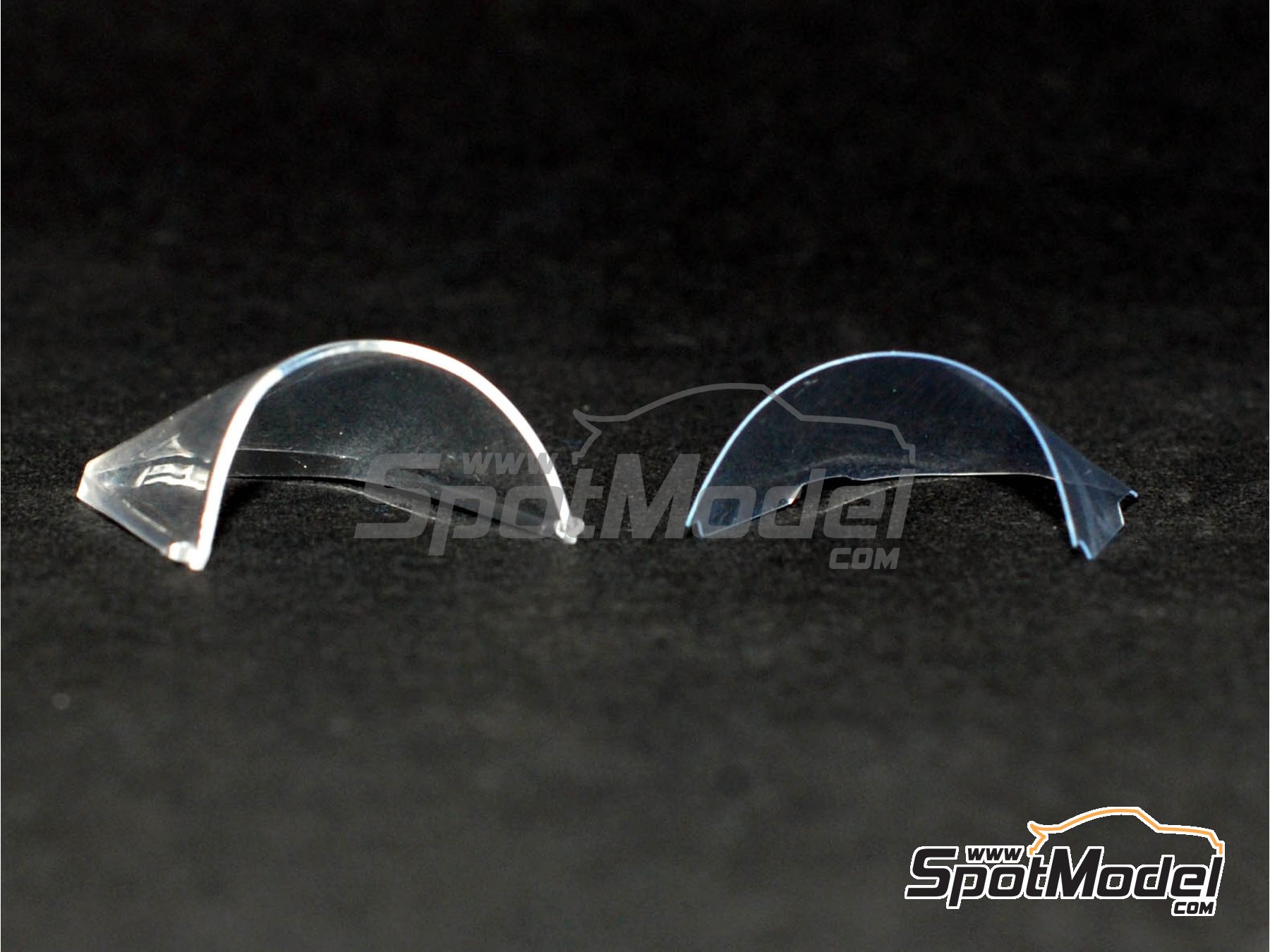 Image 4: Yamaha YZR-M1 | Vacuum formed parts in 1/12 scale manufactured by Decalcas (ref.&nbsp;DCL-VAC003)