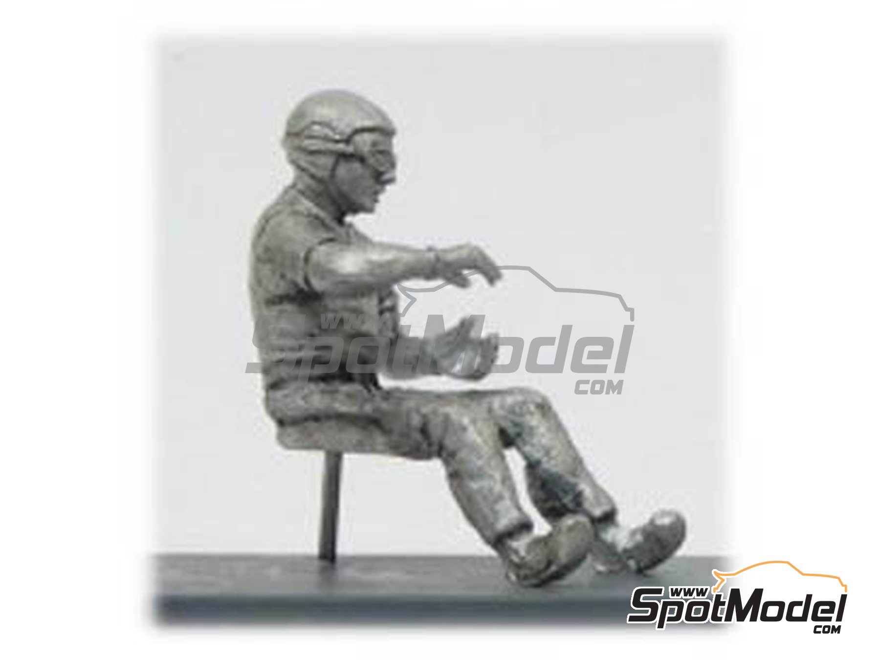 Unpainted Metal Figurine 1/43 Scale Denizen RD6 Driver Walking With Helmet On 