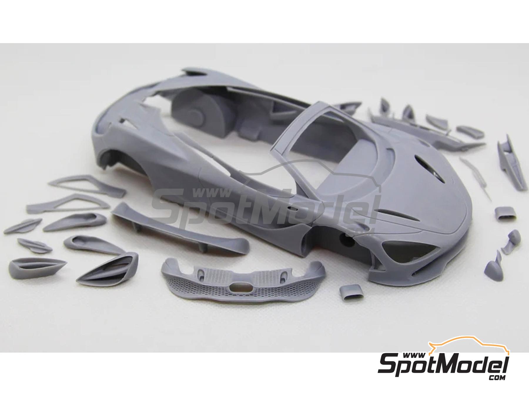 Image 1: McLaren 750s Spyder | Maqueta de coche en escala&nbsp;1/24 fabricado por DiOlex Production (ref.&nbsp;DP24203)