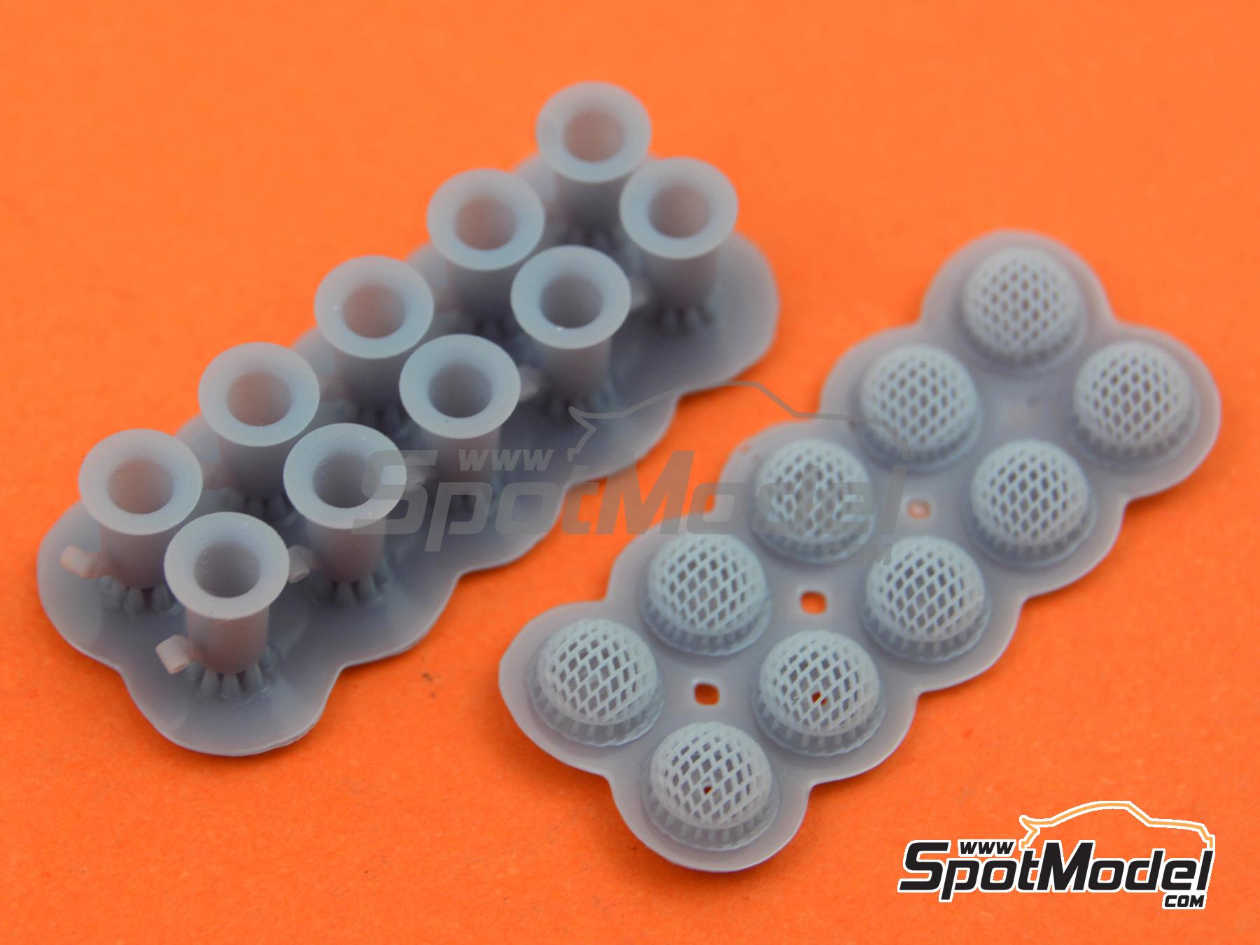 Image 6: Tyrrell Ford P34 | Trompetas de admisión en escala 1/20 fabricado por Falcon Scale Models (ref. FSM-02-C, tambien FSMC002)