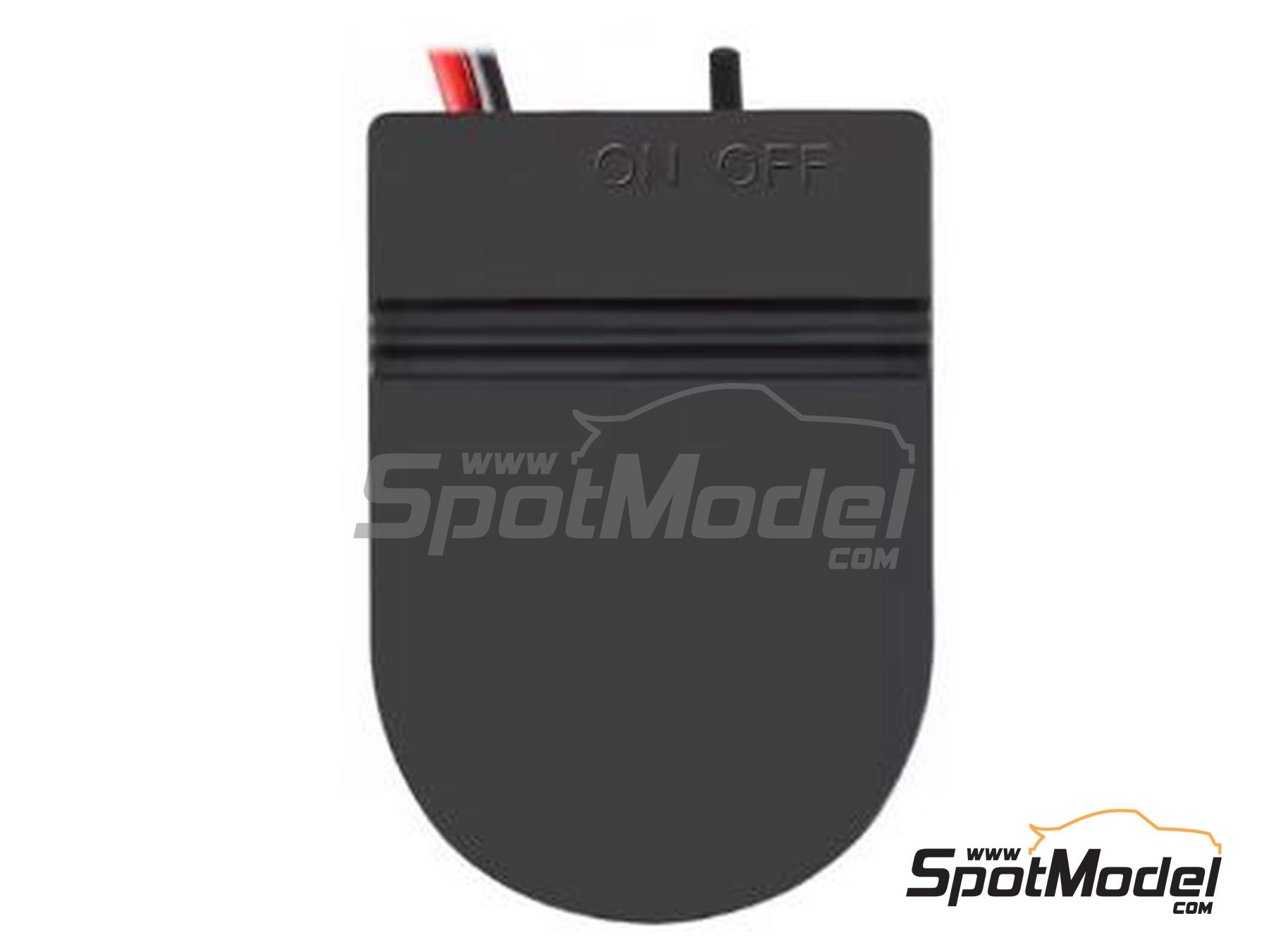 Image 3: Porsche 911 992 GT3 RS | Luces en escala&nbsp;1/24 fabricado por Falcon Scale Models (ref.&nbsp;FSM-14-C, tambien FSMC014)