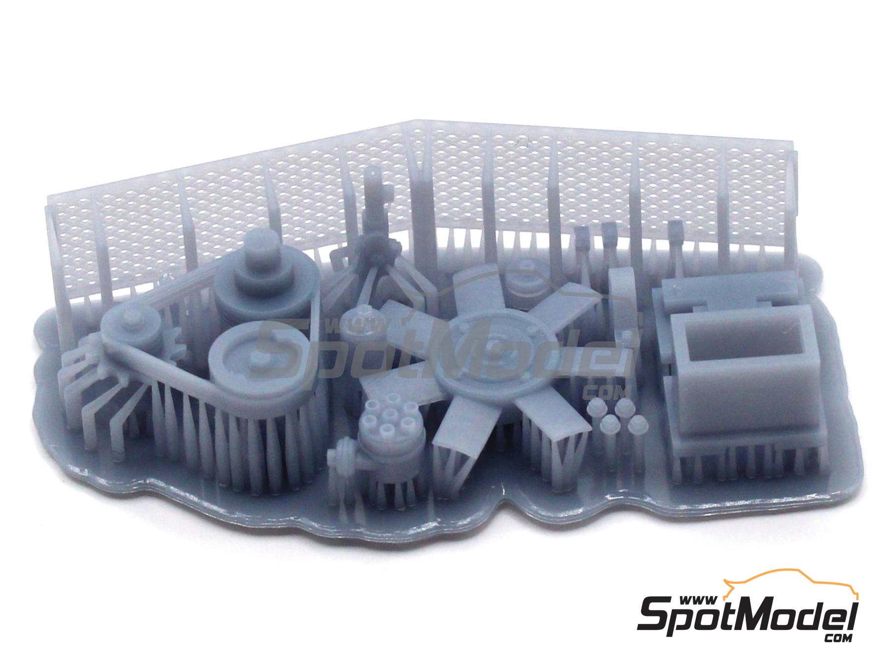 Image 2: Nissan Fairlady 240Z Street Custom | Detail up set in 1/24 scale manufactured by Falcon Scale Models (ref.&nbsp;FSM-15-C, also FSMC015)