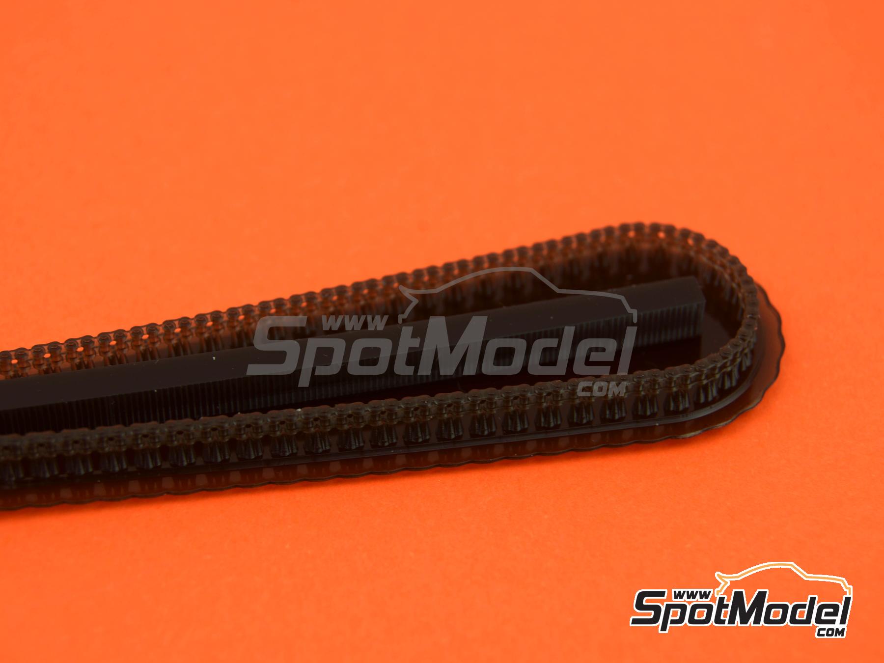 Image 10: Honda CBR1000RR-R Fireblade SP | Cadena en escala 1/12 fabricado por Falcon Scale Models (ref. FSM-P001)