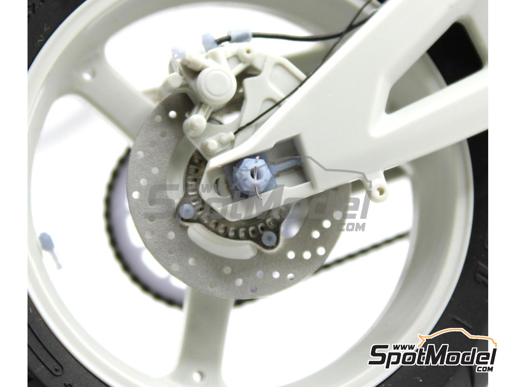 Image 5: Kawasaki Ninja ZX-10R / ZX-10RR | Detail up set in 1/9 scale manufactured by Falcon Scale Models (ref.&nbsp;FSM-P008)